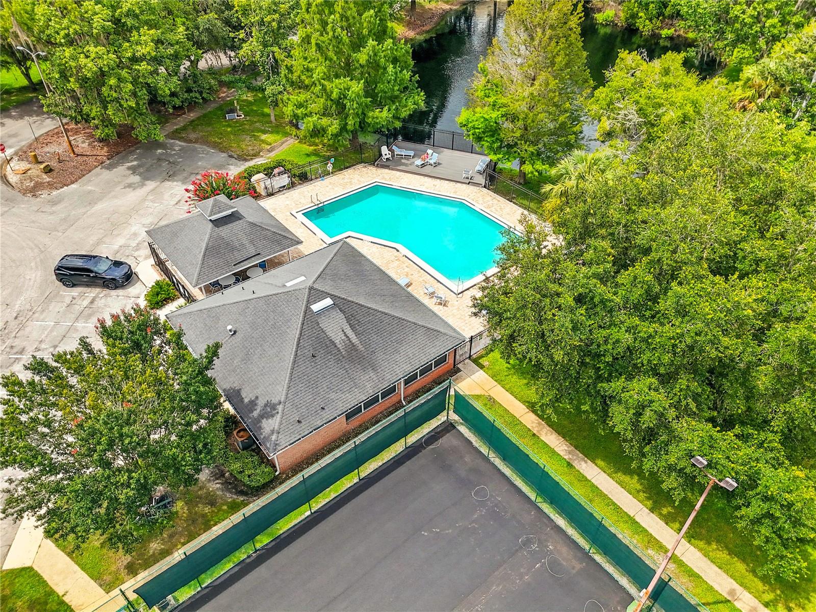 4943 NW 2ND PL #404