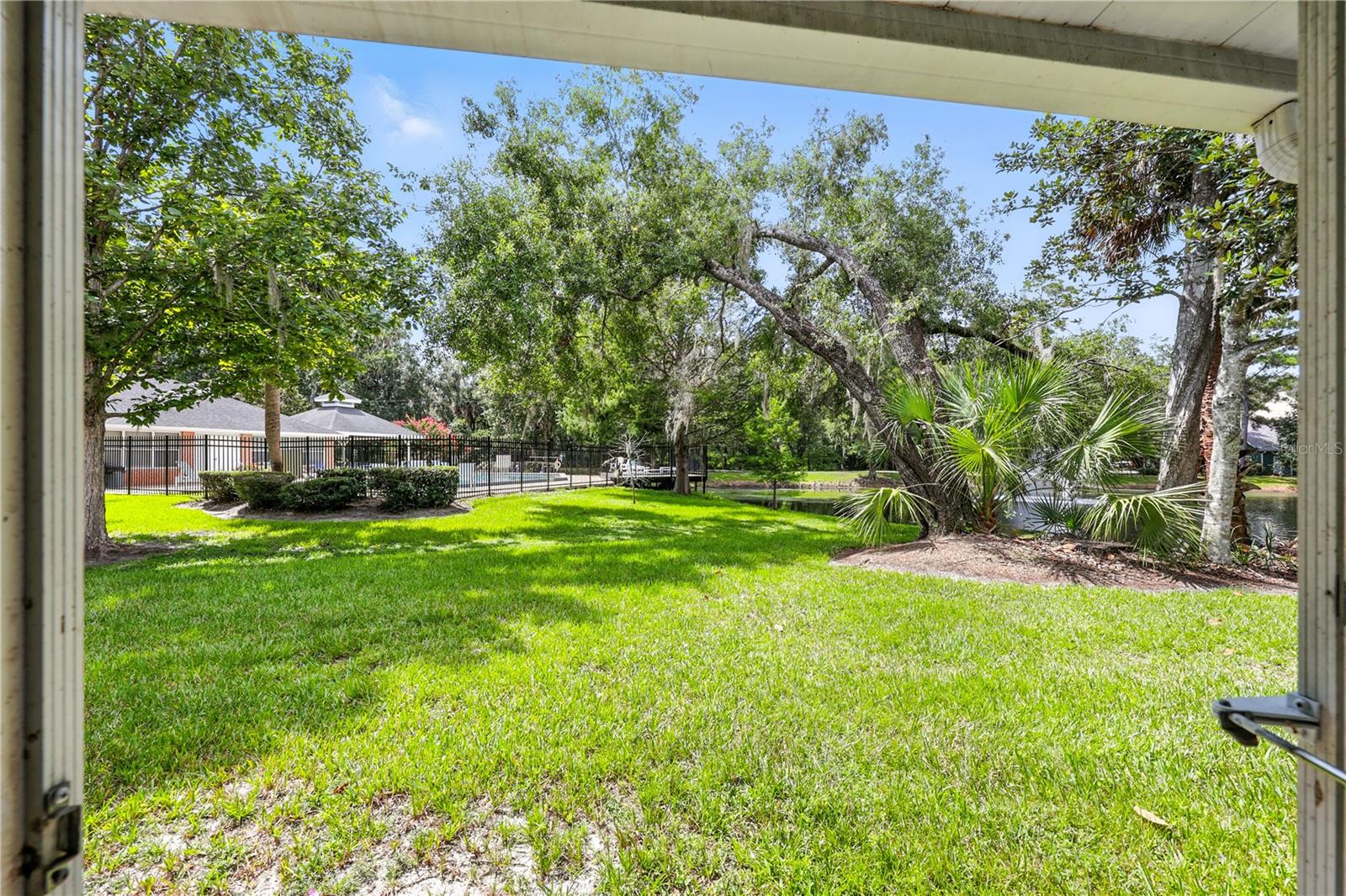 4943 NW 2ND PL #404