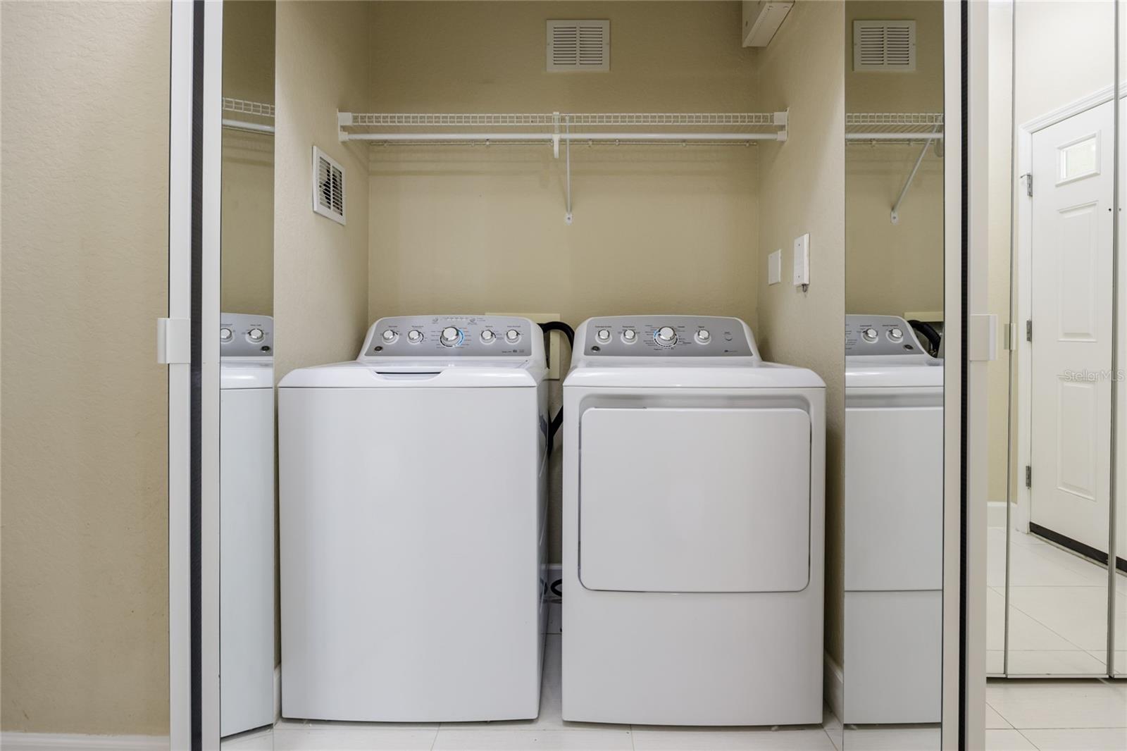 2508 SW 35TH PL #Q101