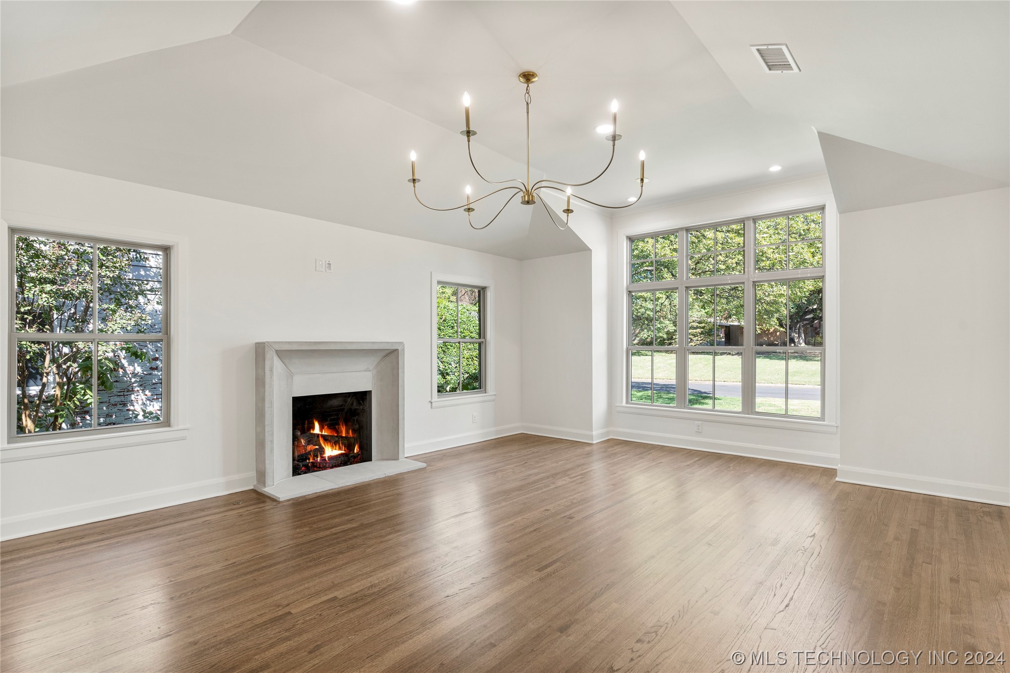 3346 S Wheeling Avenue