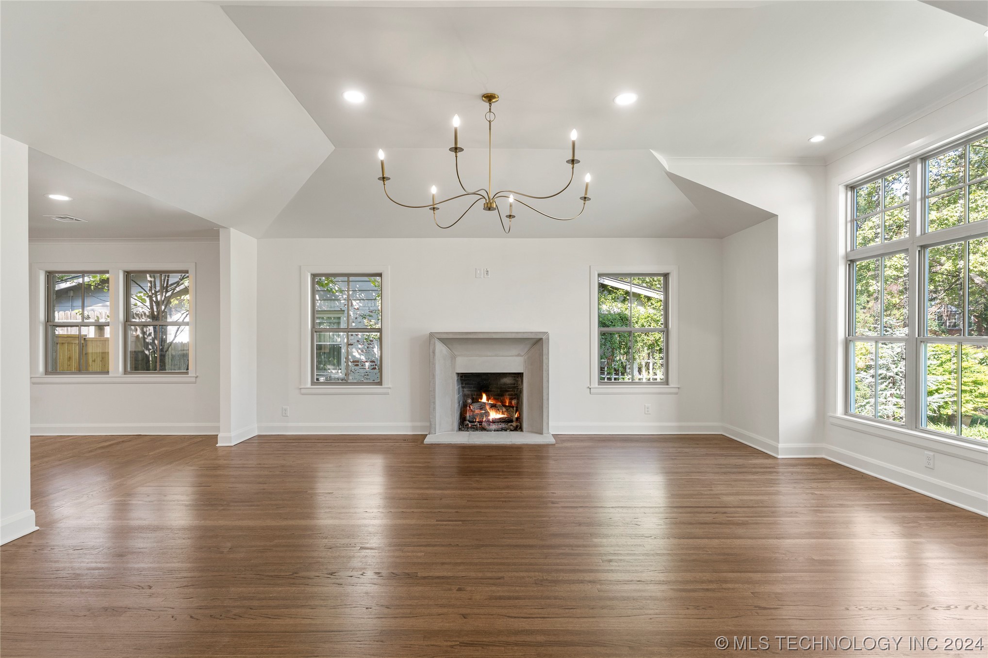 3346 S Wheeling Avenue