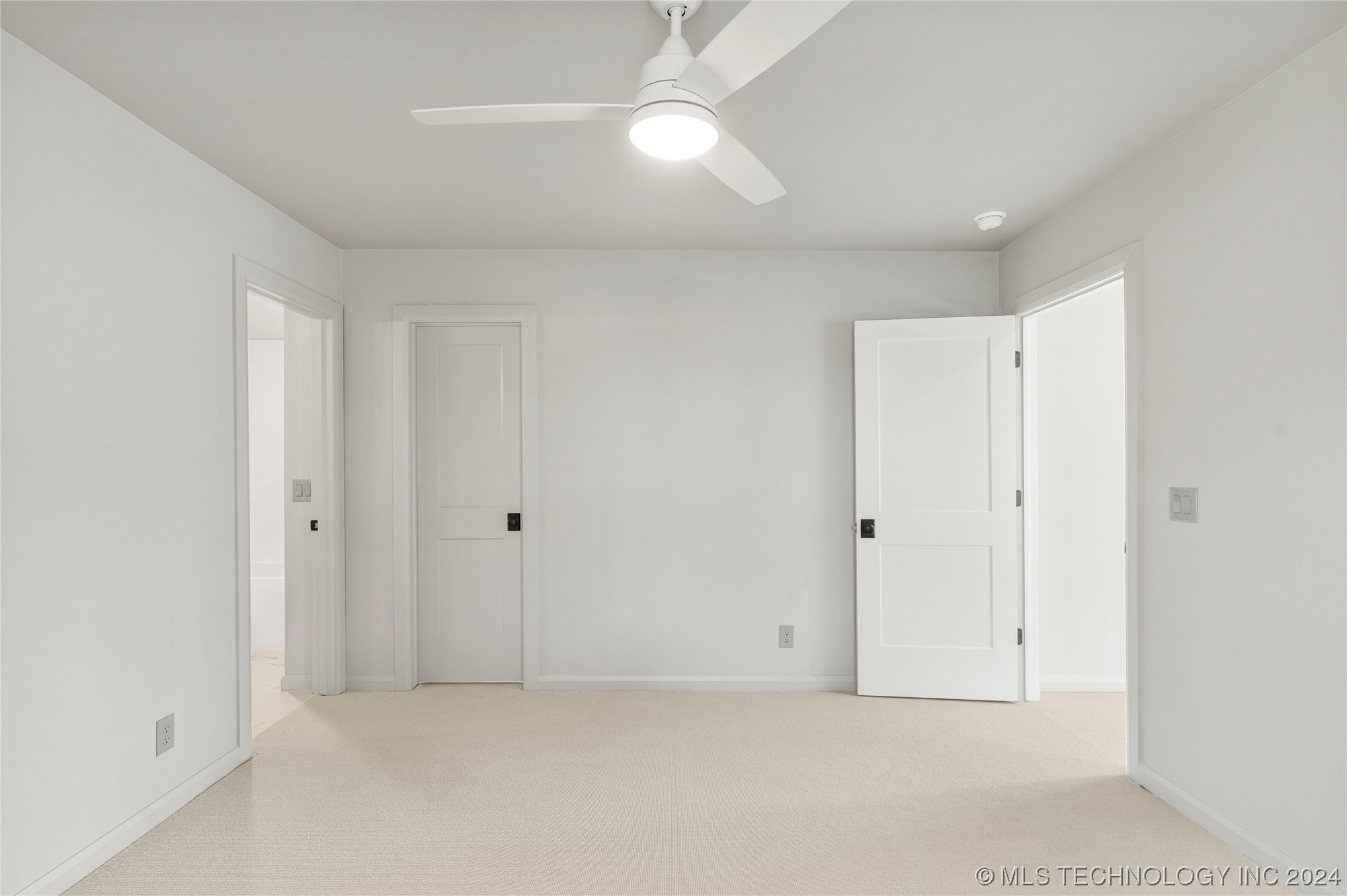 3346 S Wheeling Avenue