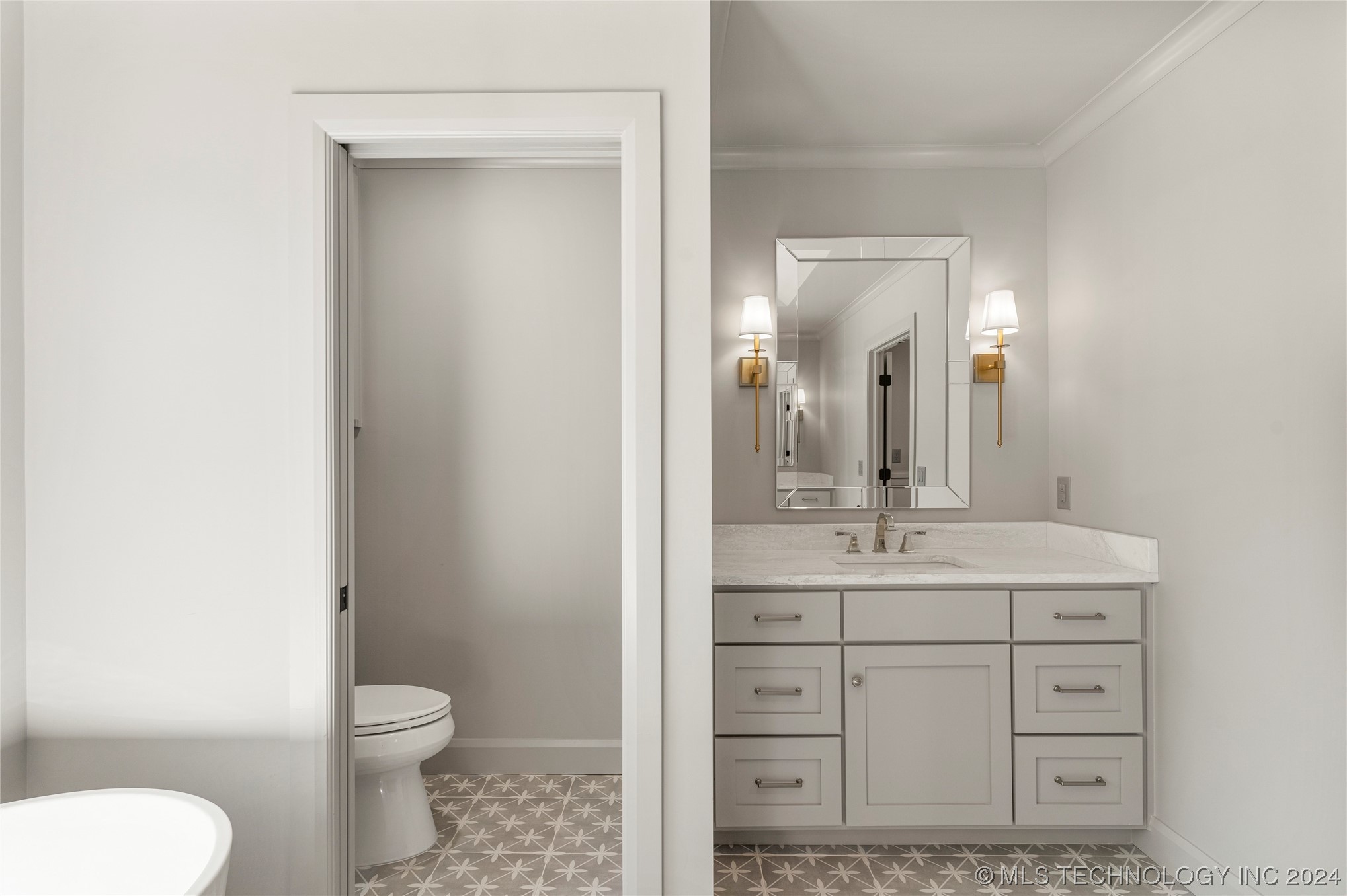 3346 S Wheeling Avenue