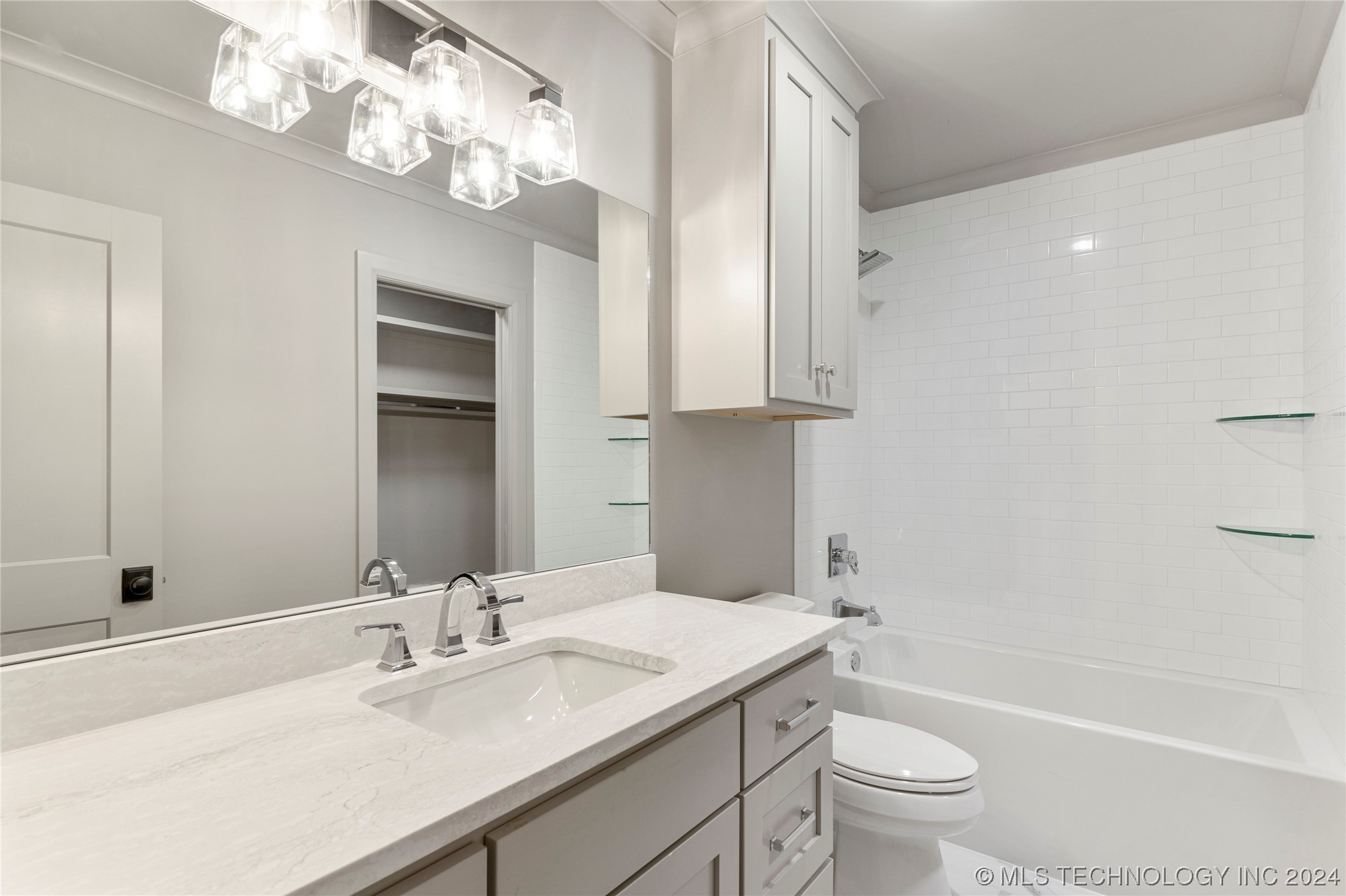 3346 S Wheeling Avenue