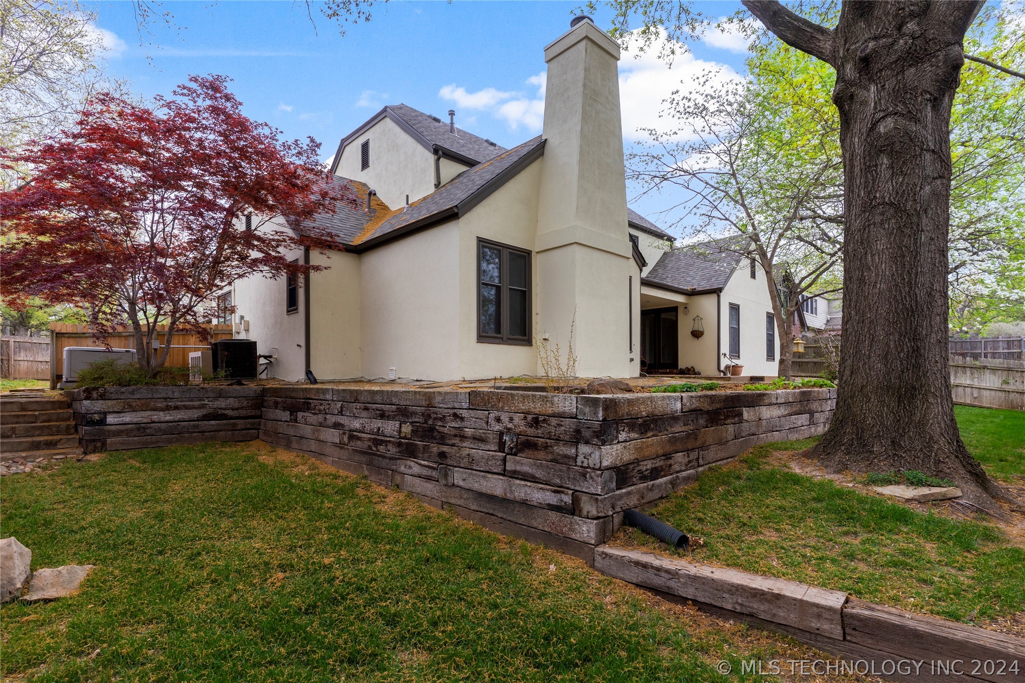 3612 E 87th Street