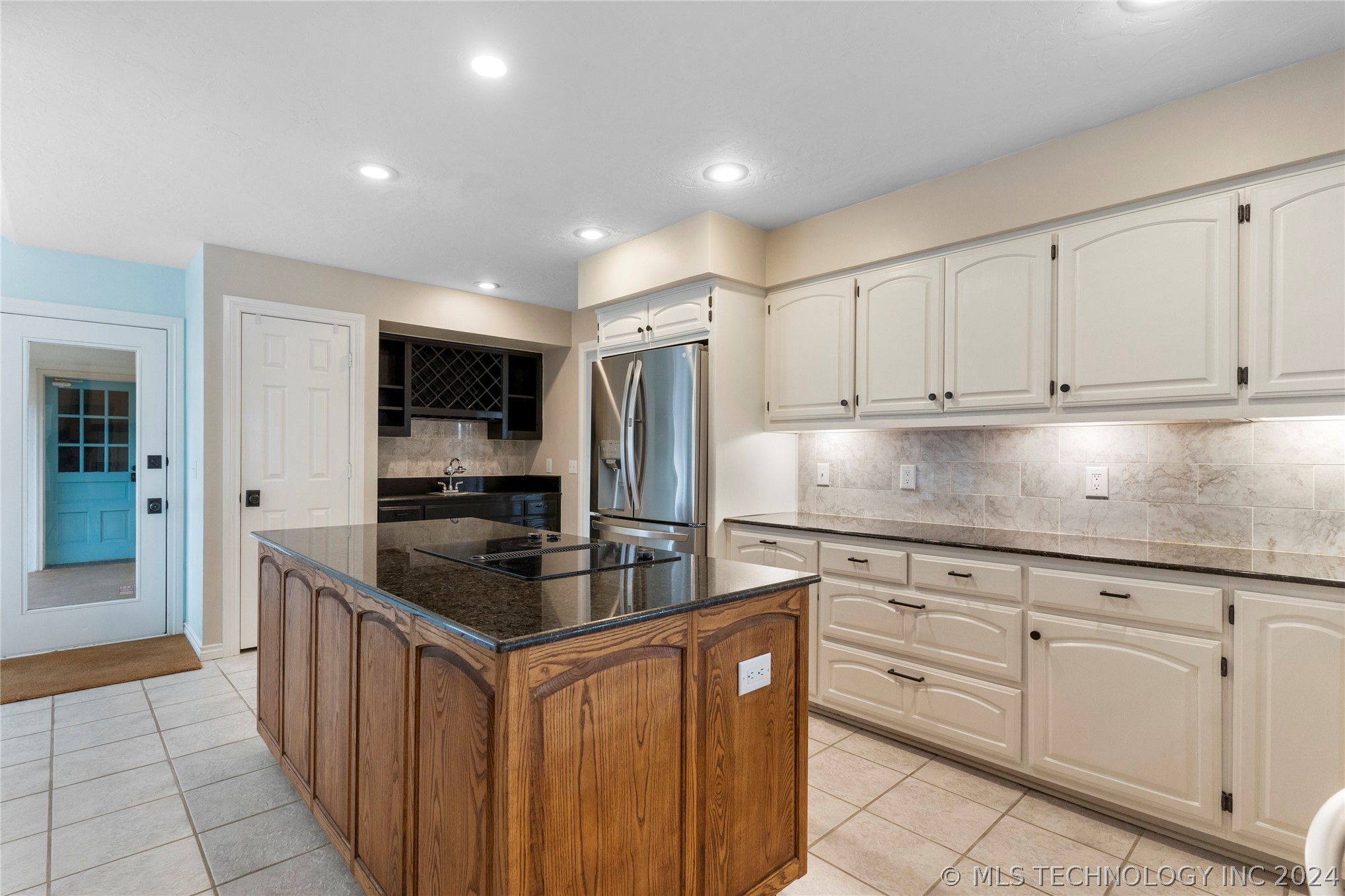 3612 E 87th Street
