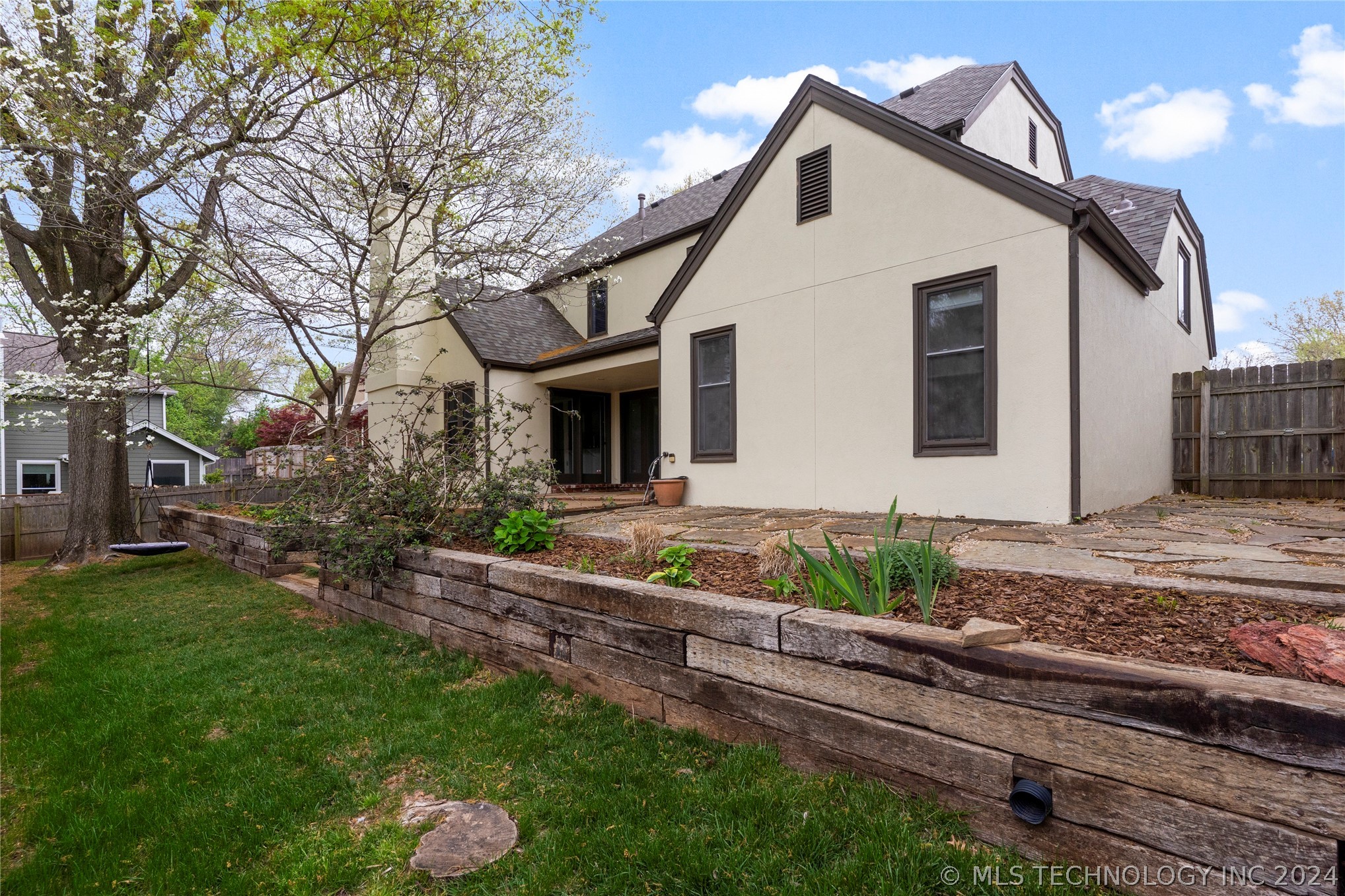 3612 E 87th Street