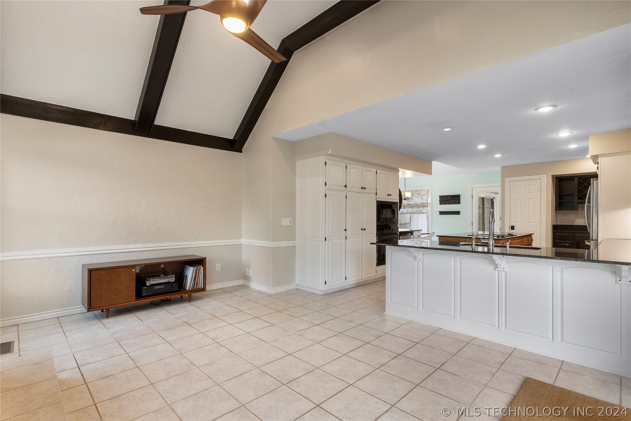 3612 E 87th Street