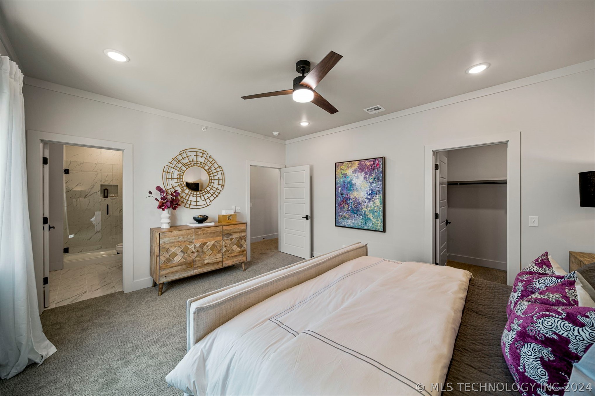 3749 S Riverside Drive 3749