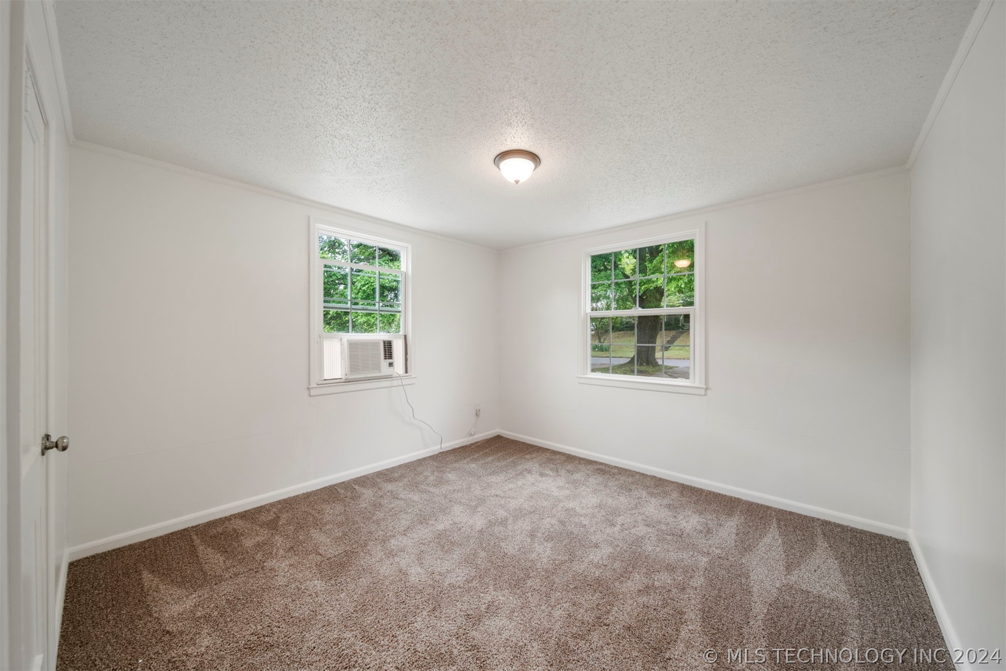 1015 N Main Street