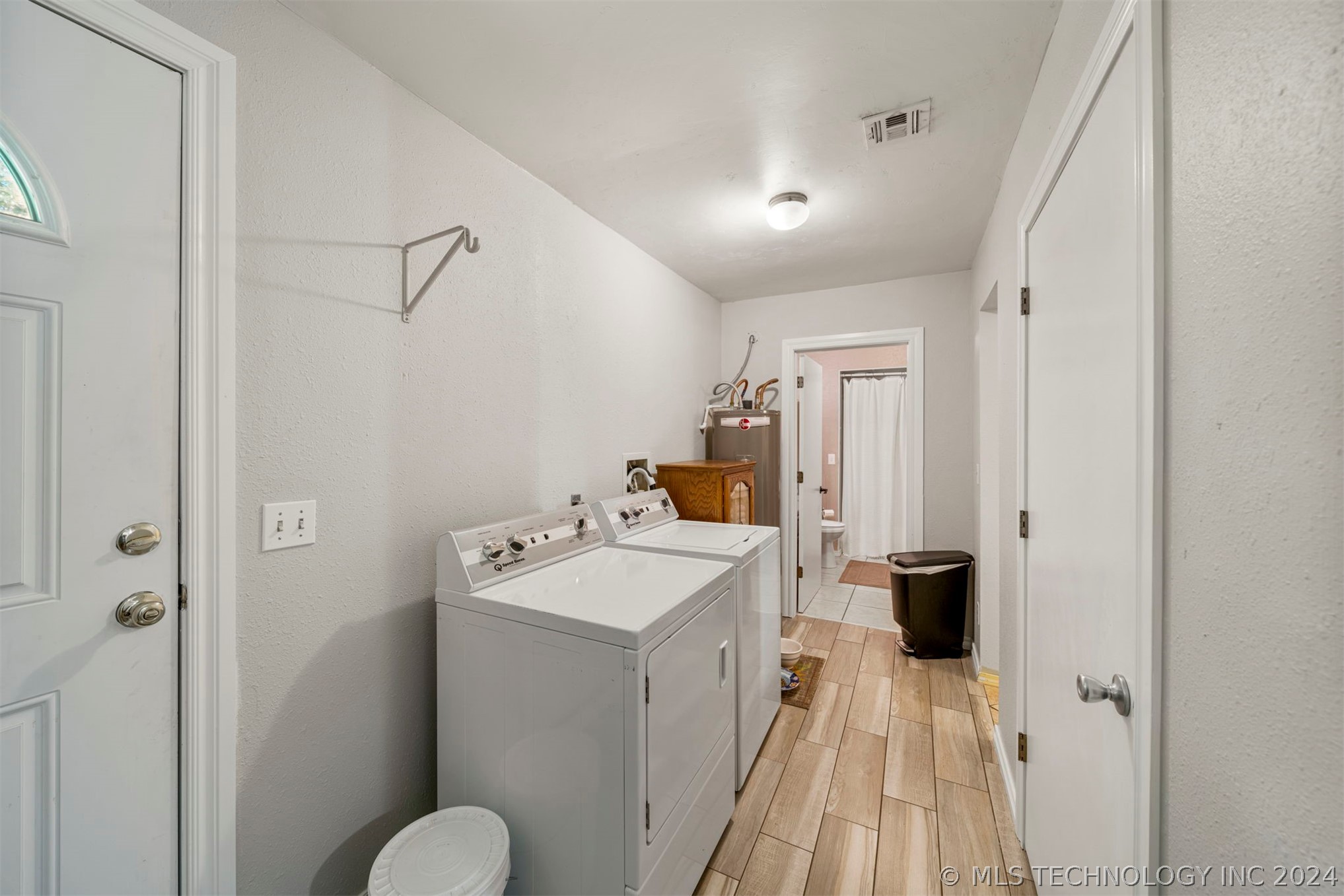9403 E 159th Street North