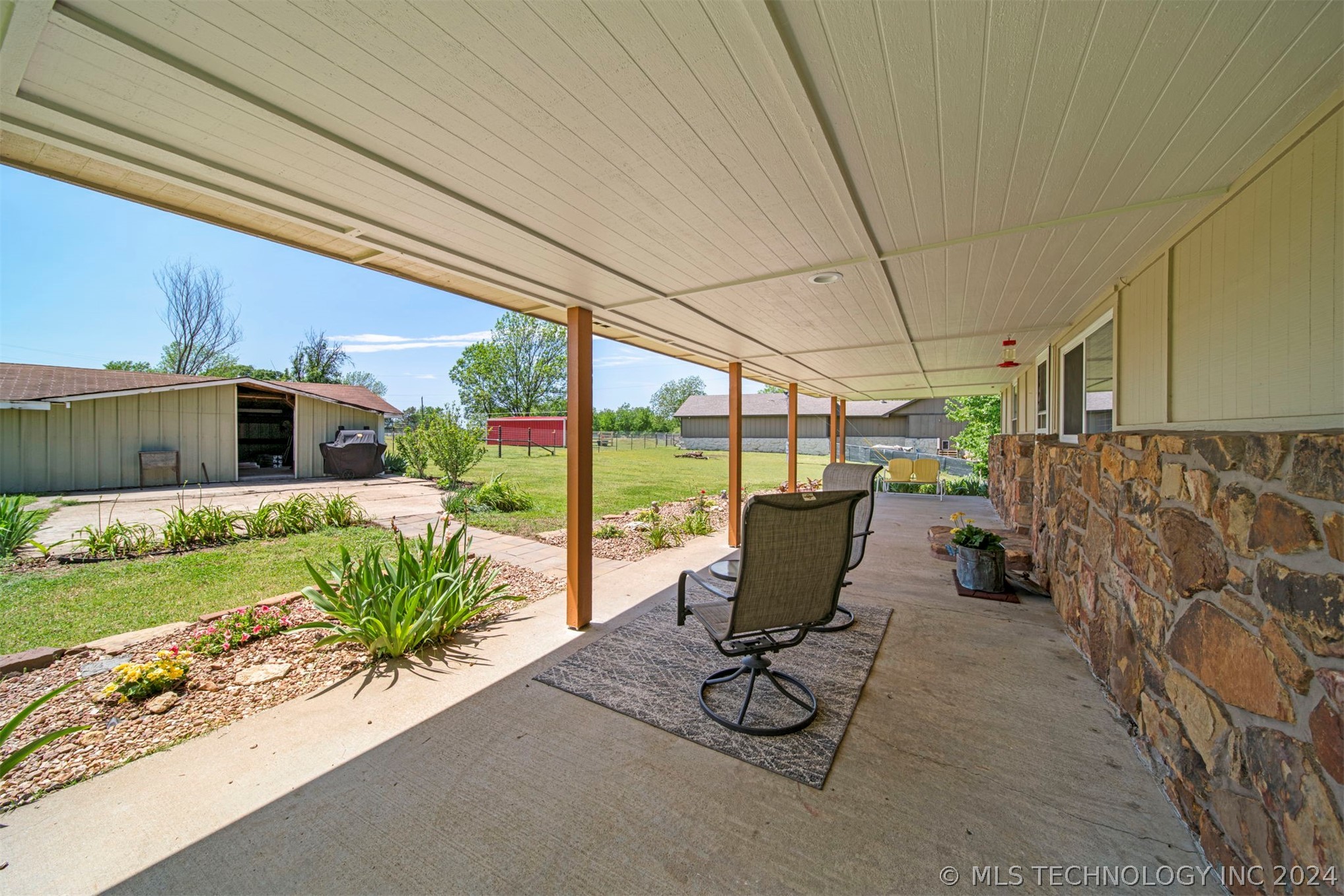 9403 E 159th Street North