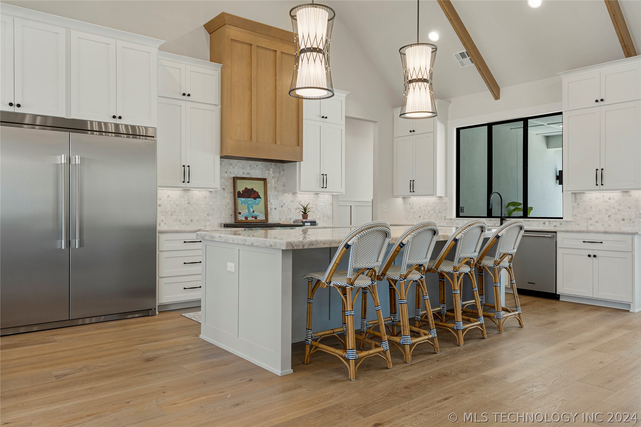 6541 N White Tail Cove