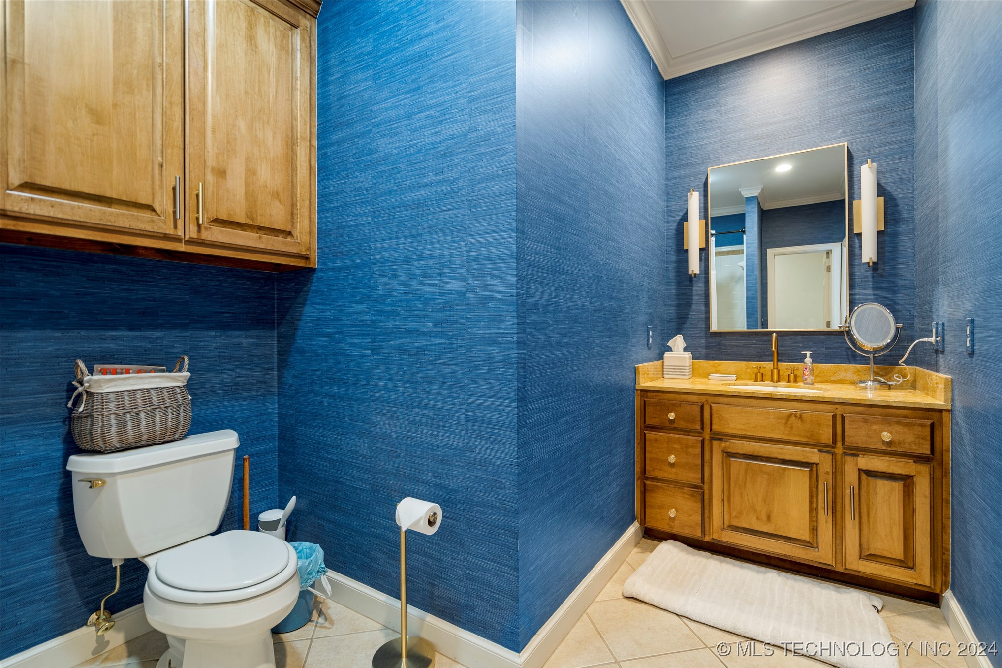 6825 S Delaware Avenue