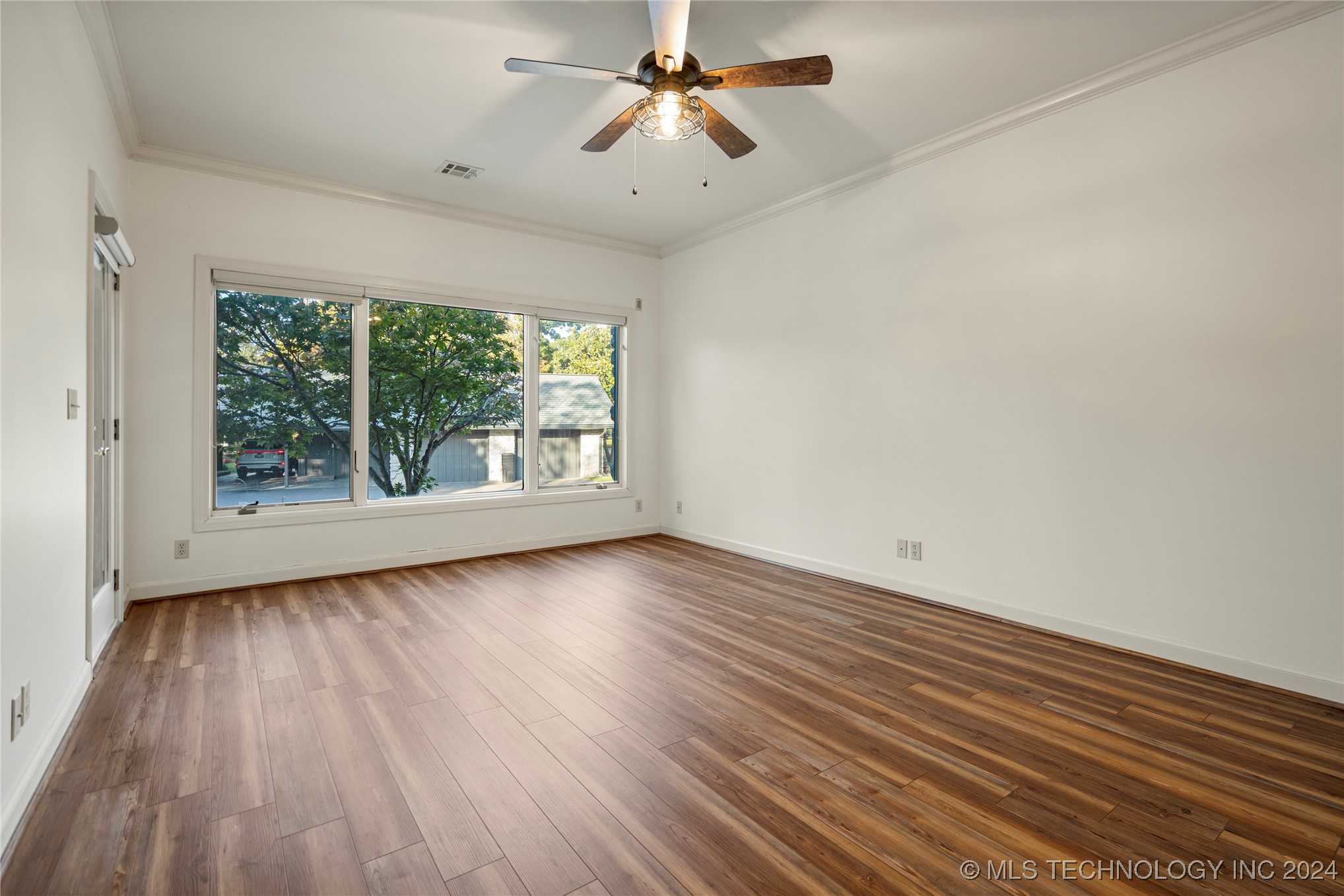 6825 S Delaware Avenue