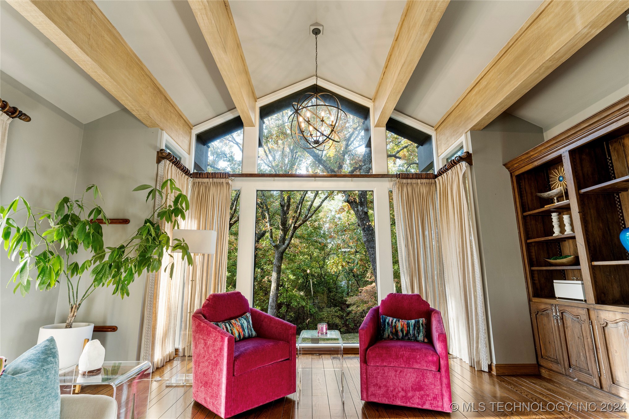 6825 S Delaware Avenue