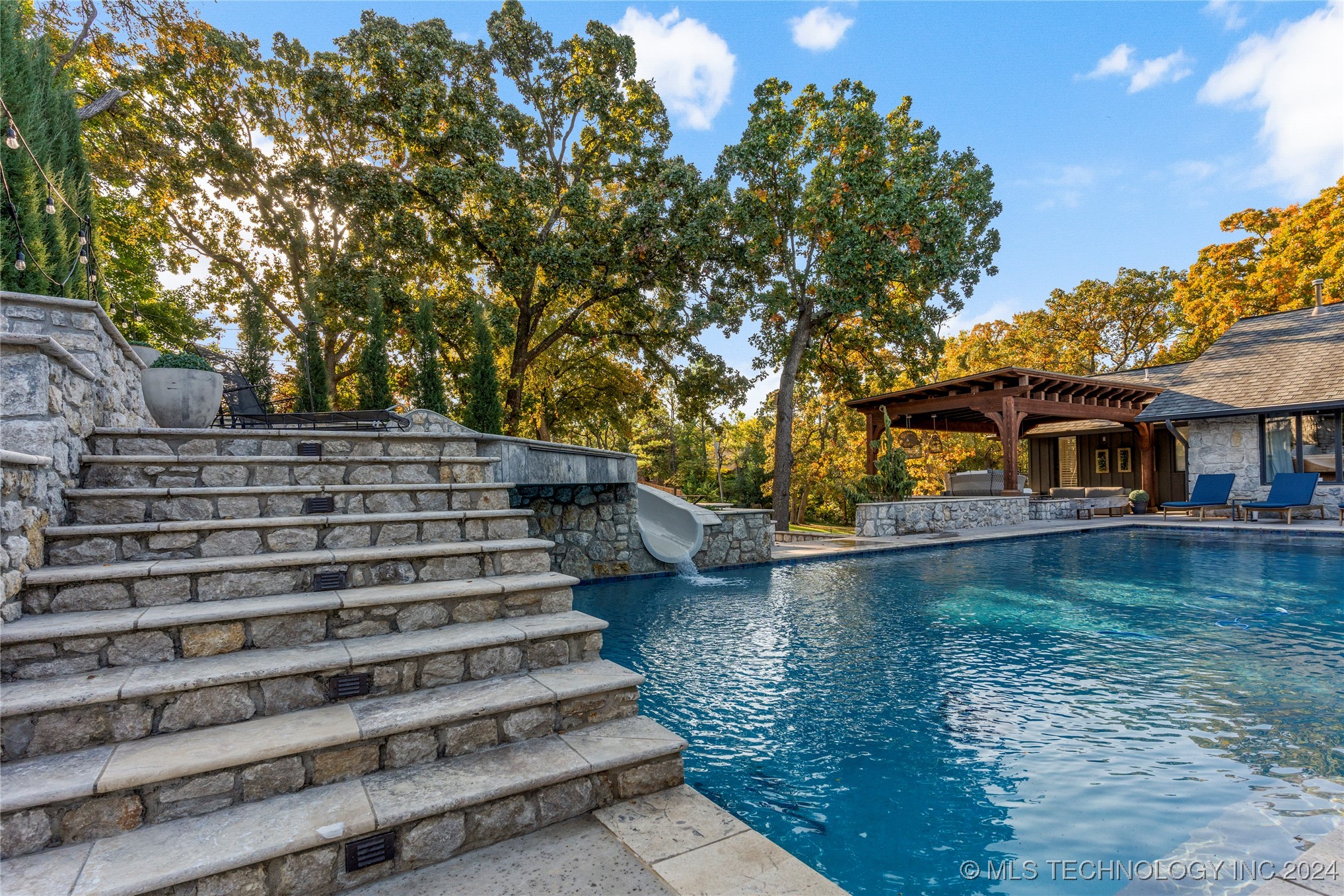 6825 S Delaware Avenue