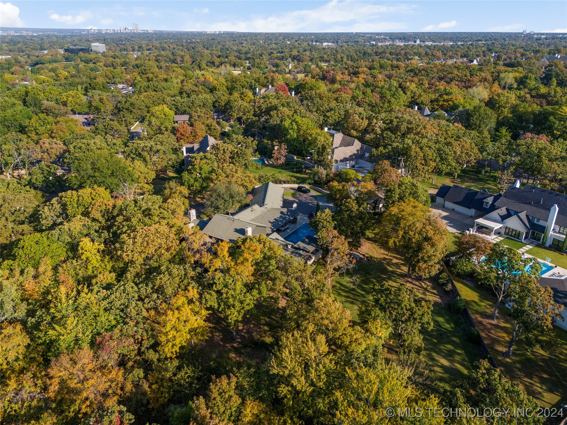 6825 S Delaware Avenue