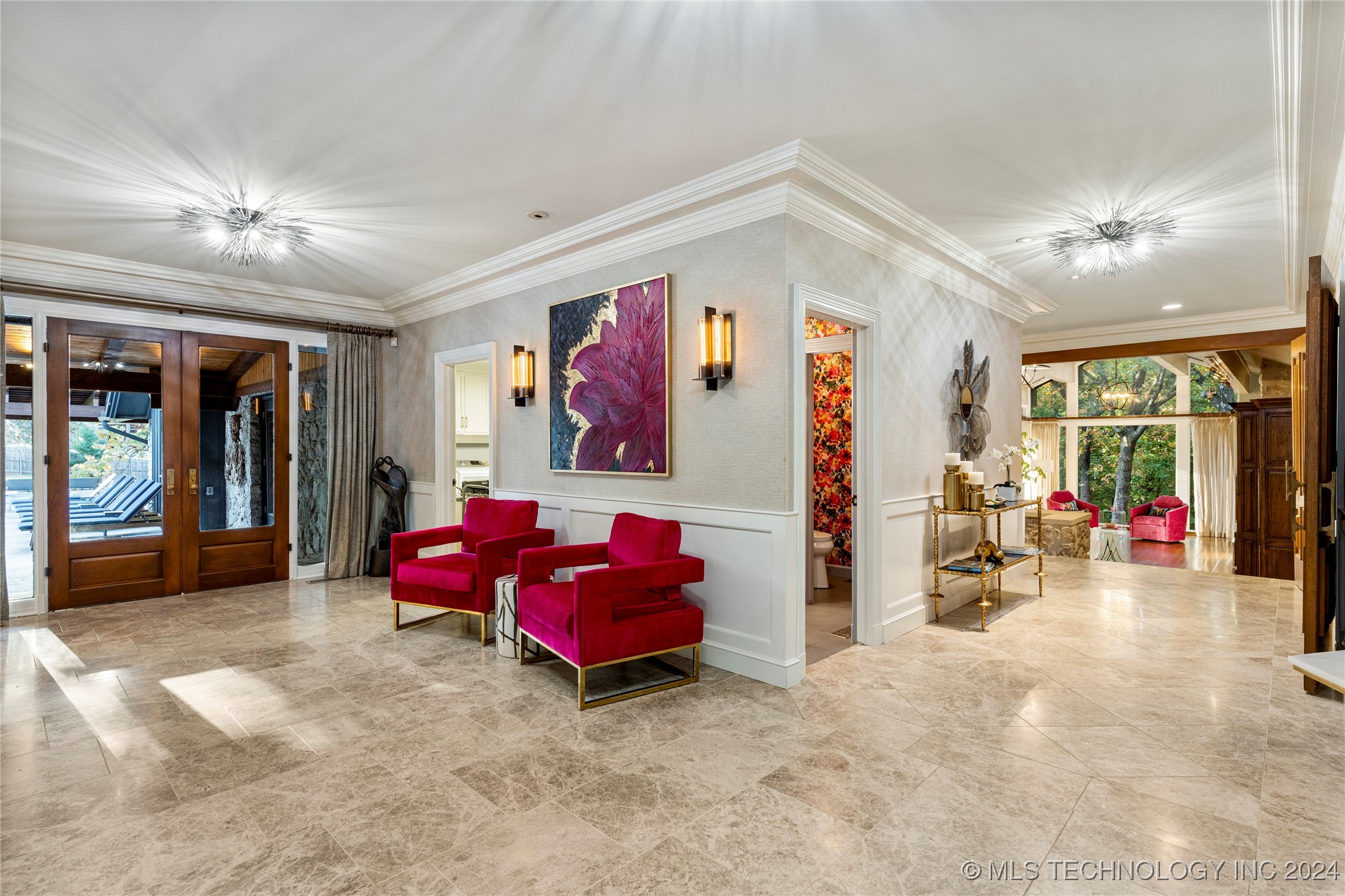 6825 S Delaware Avenue