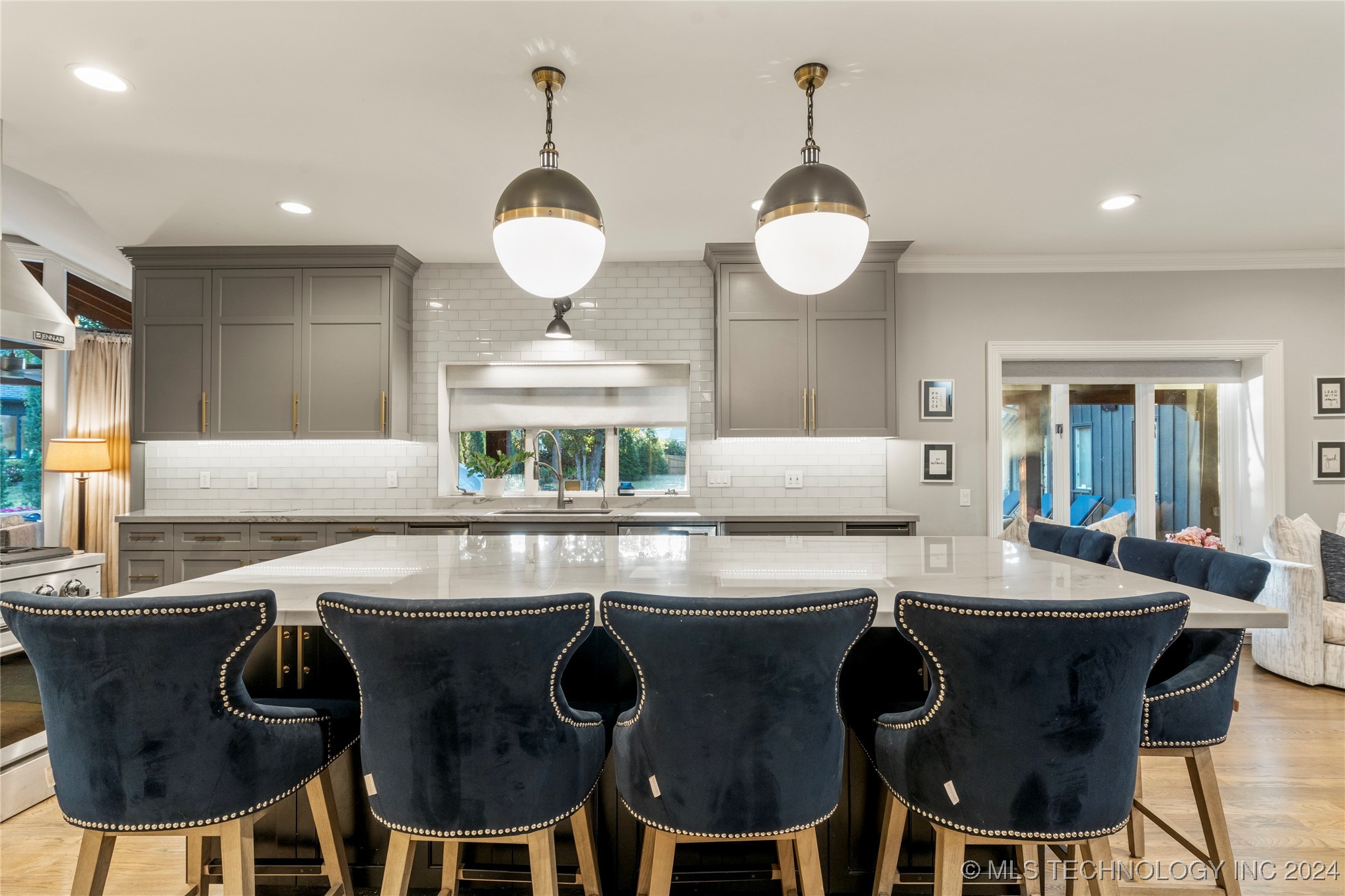 6825 S Delaware Avenue