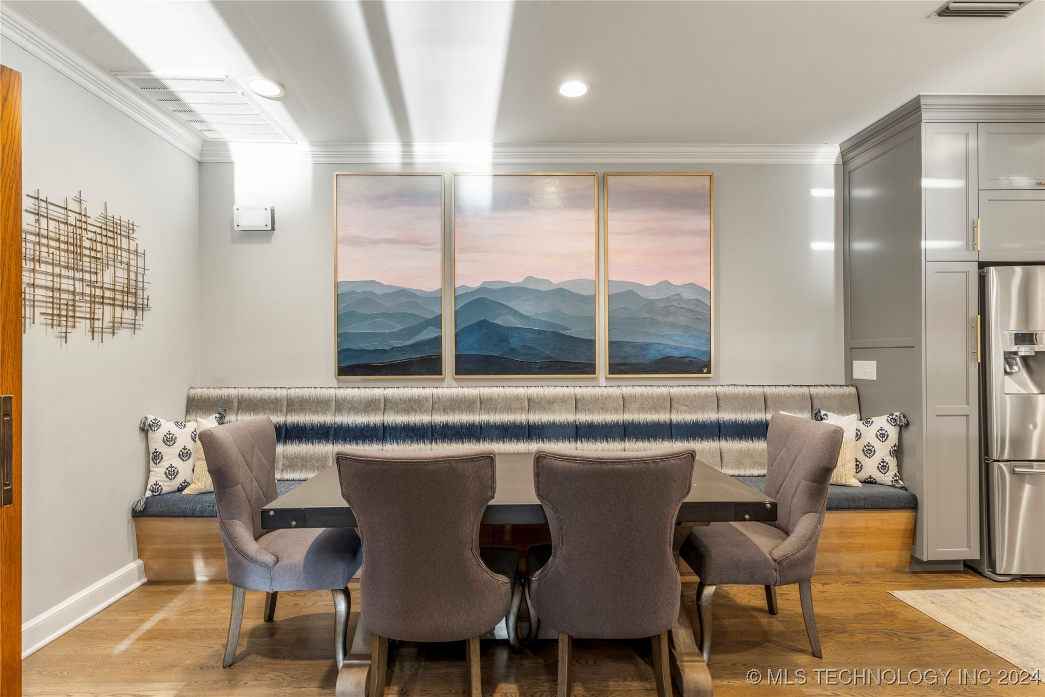 6825 S Delaware Avenue