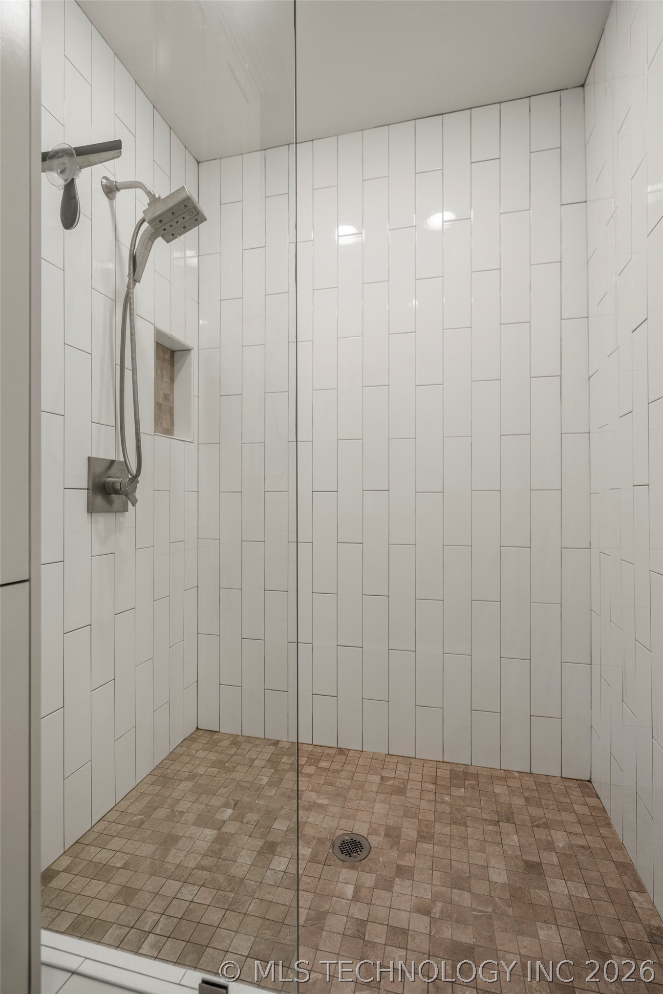 6825 S Delaware Avenue