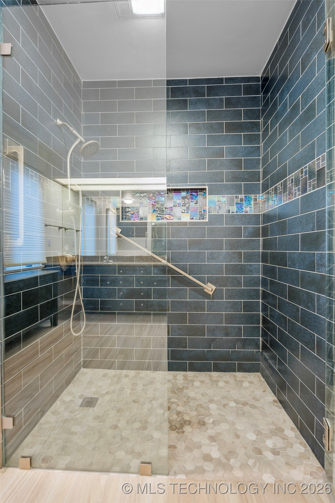 6825 S Delaware Avenue