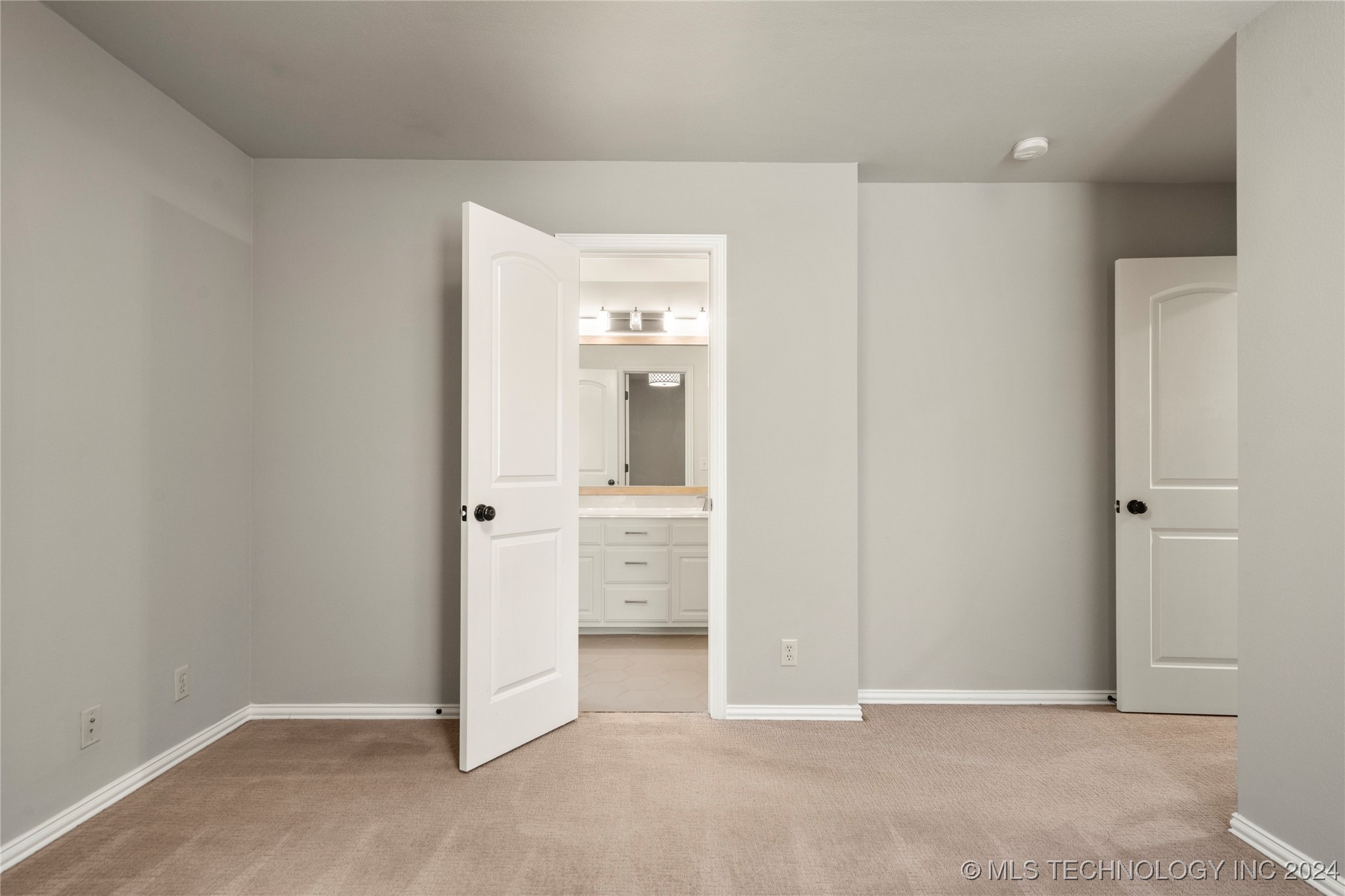 675 W 78th Street