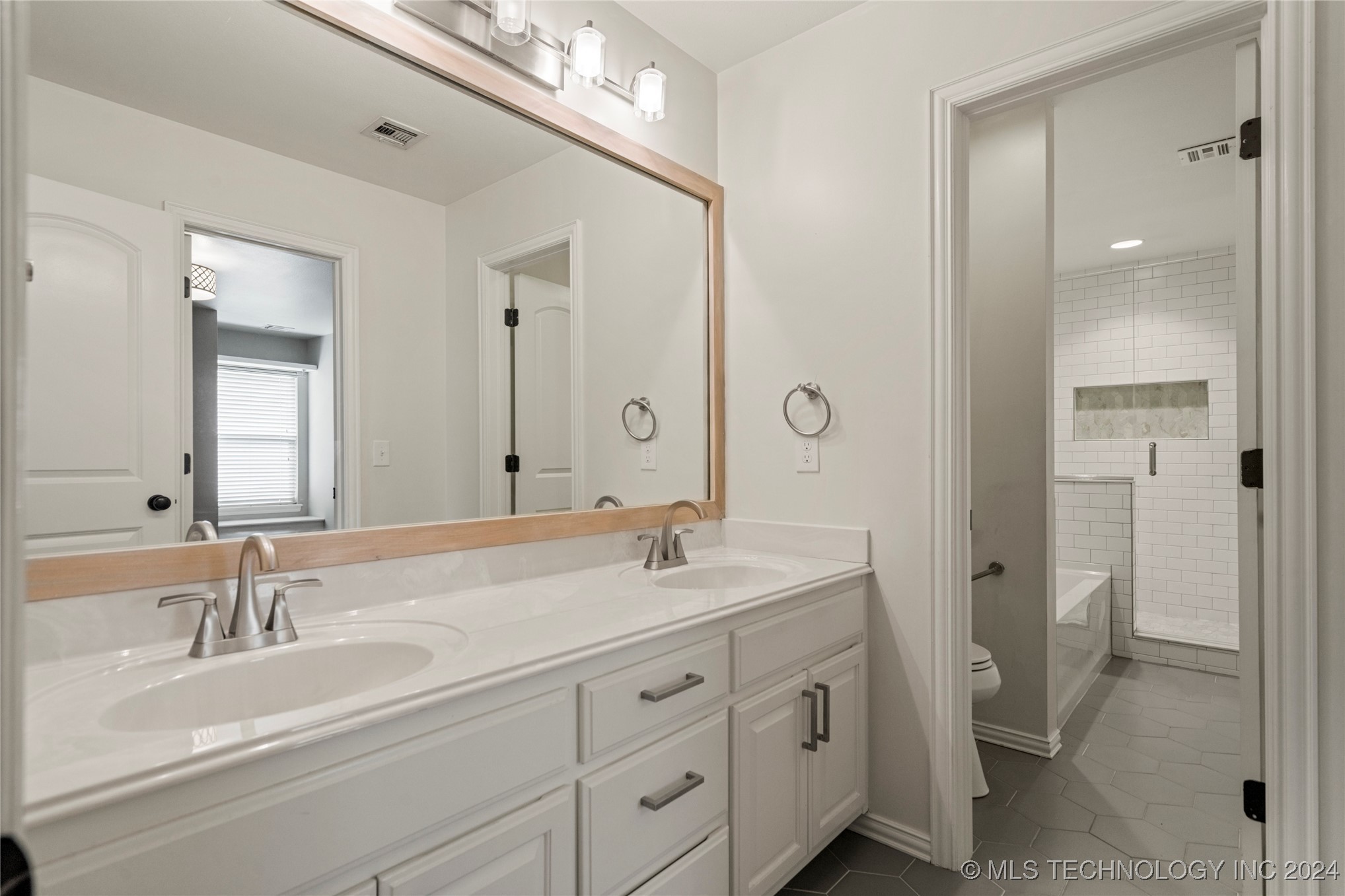 675 W 78th Street