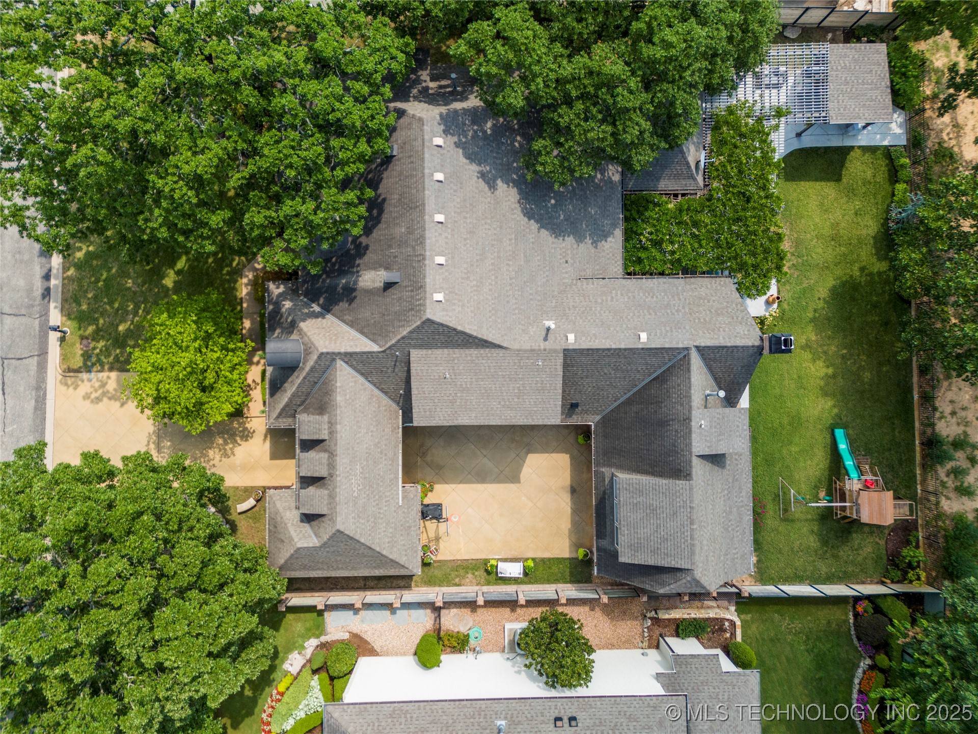 6406 E 108th Street