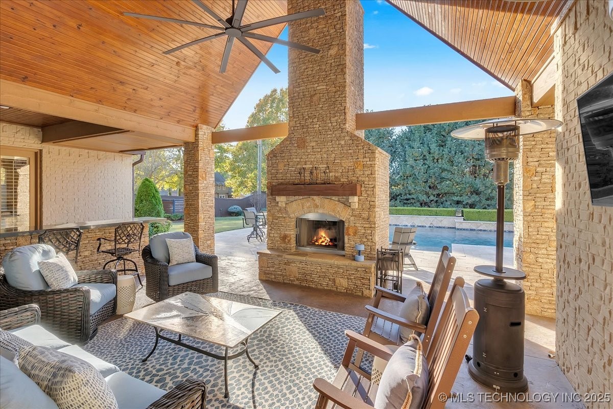 10618 S Winston Court