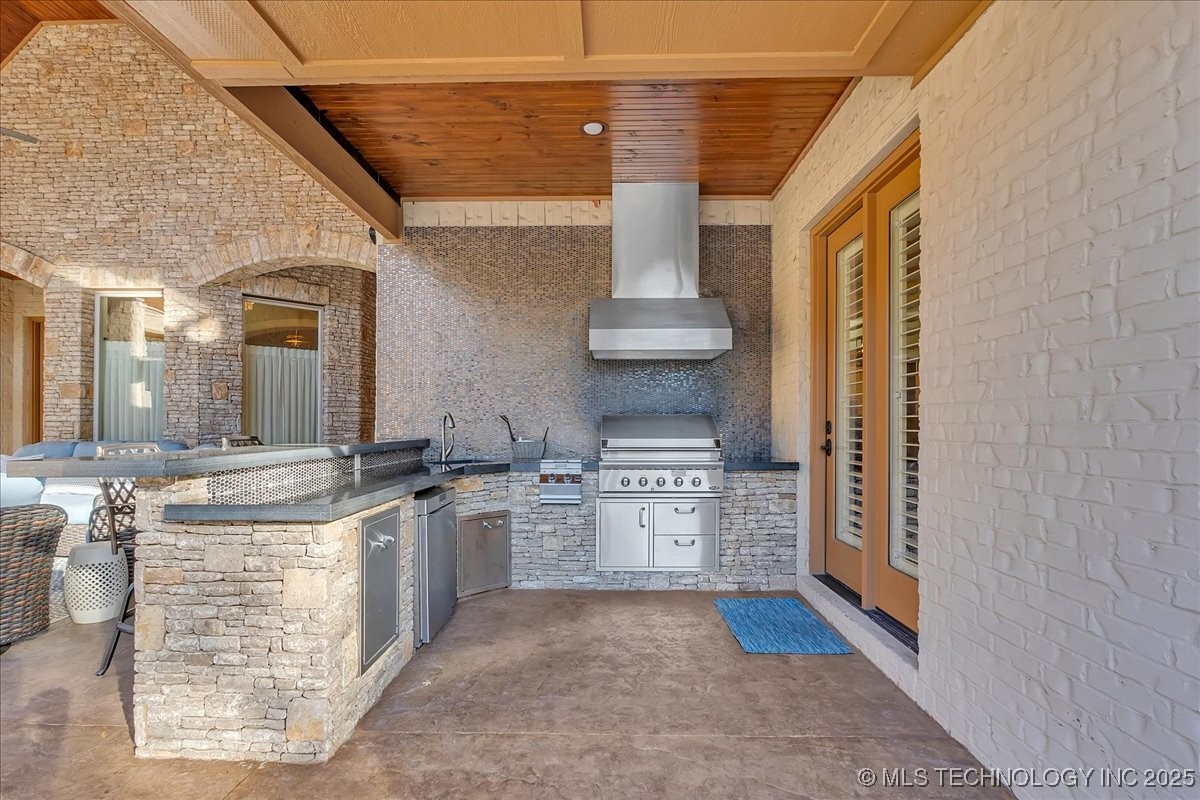 10618 S Winston Court