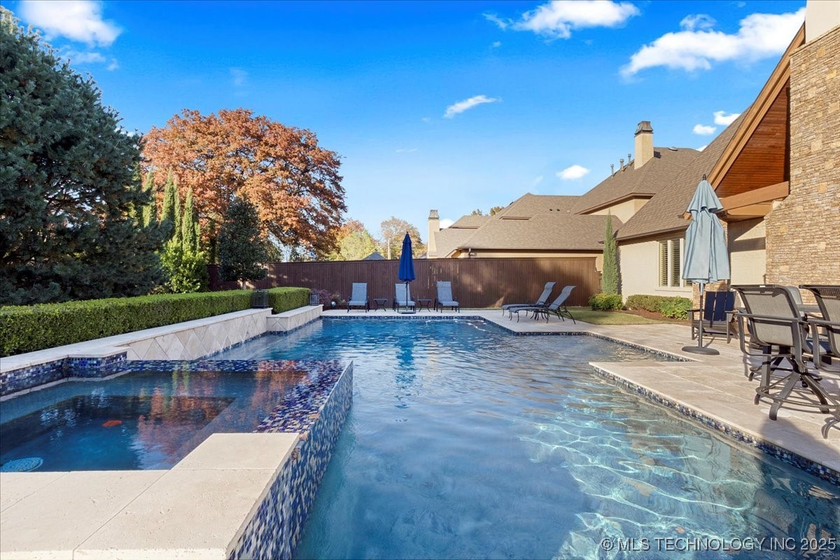 10618 S Winston Court