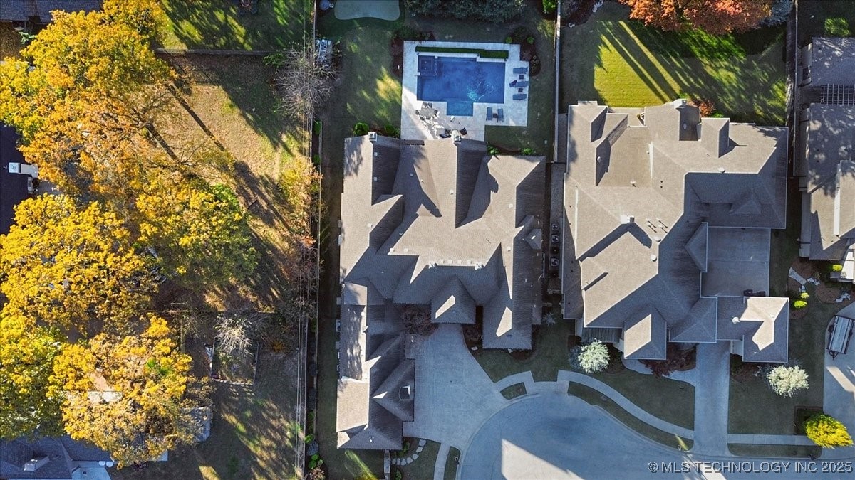 10618 S Winston Court