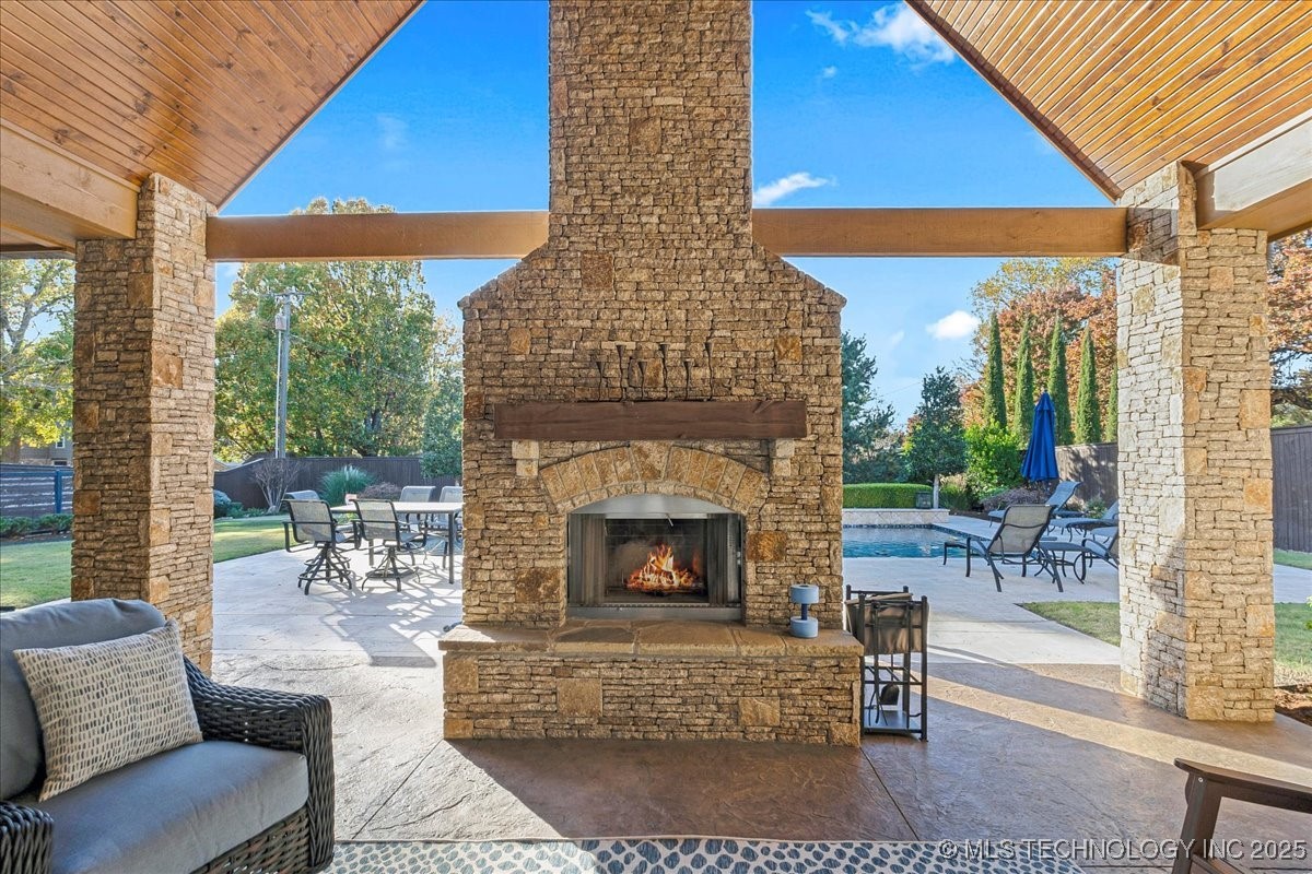 10618 S Winston Court