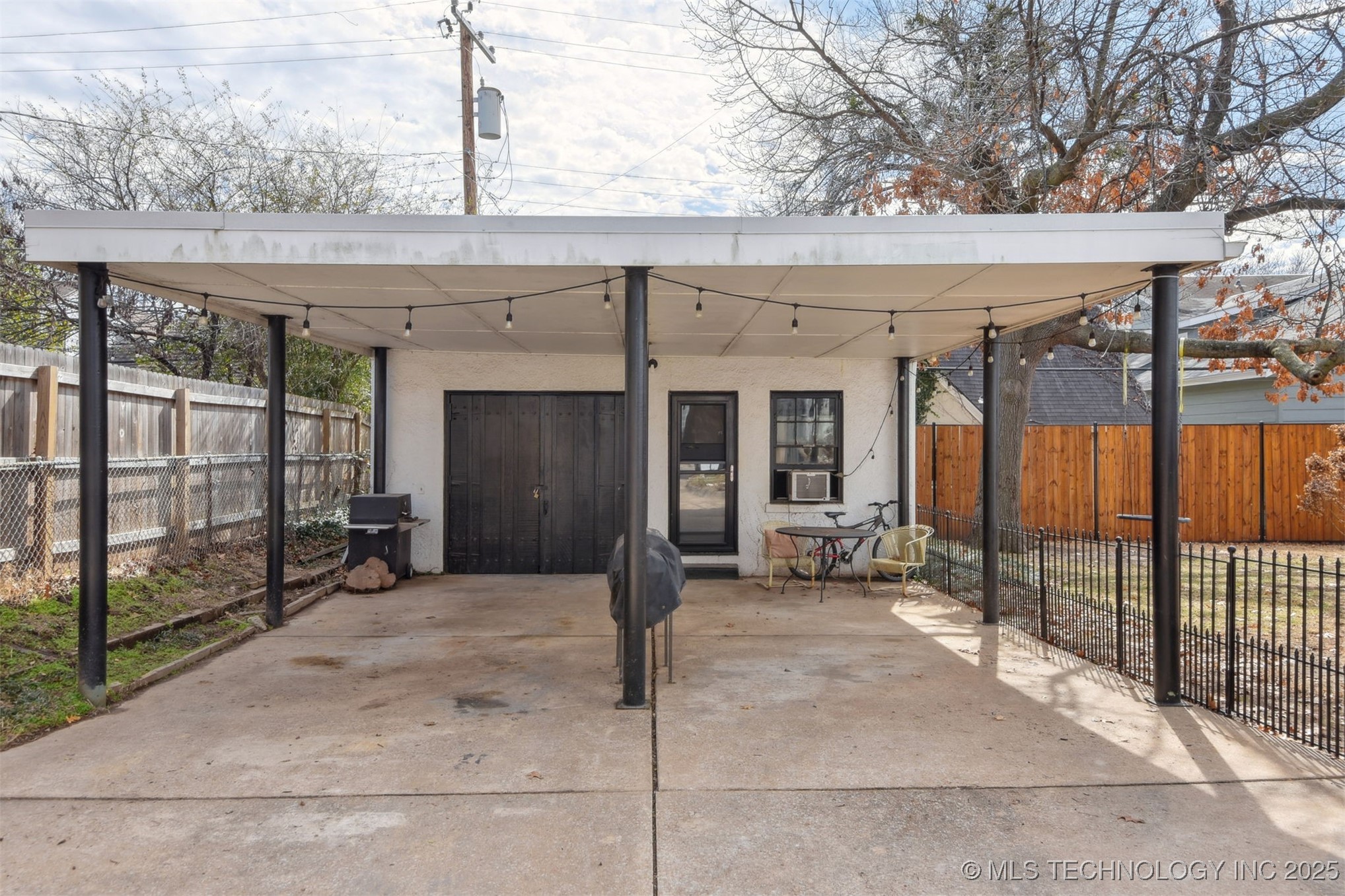 220 Hazel Boulevard