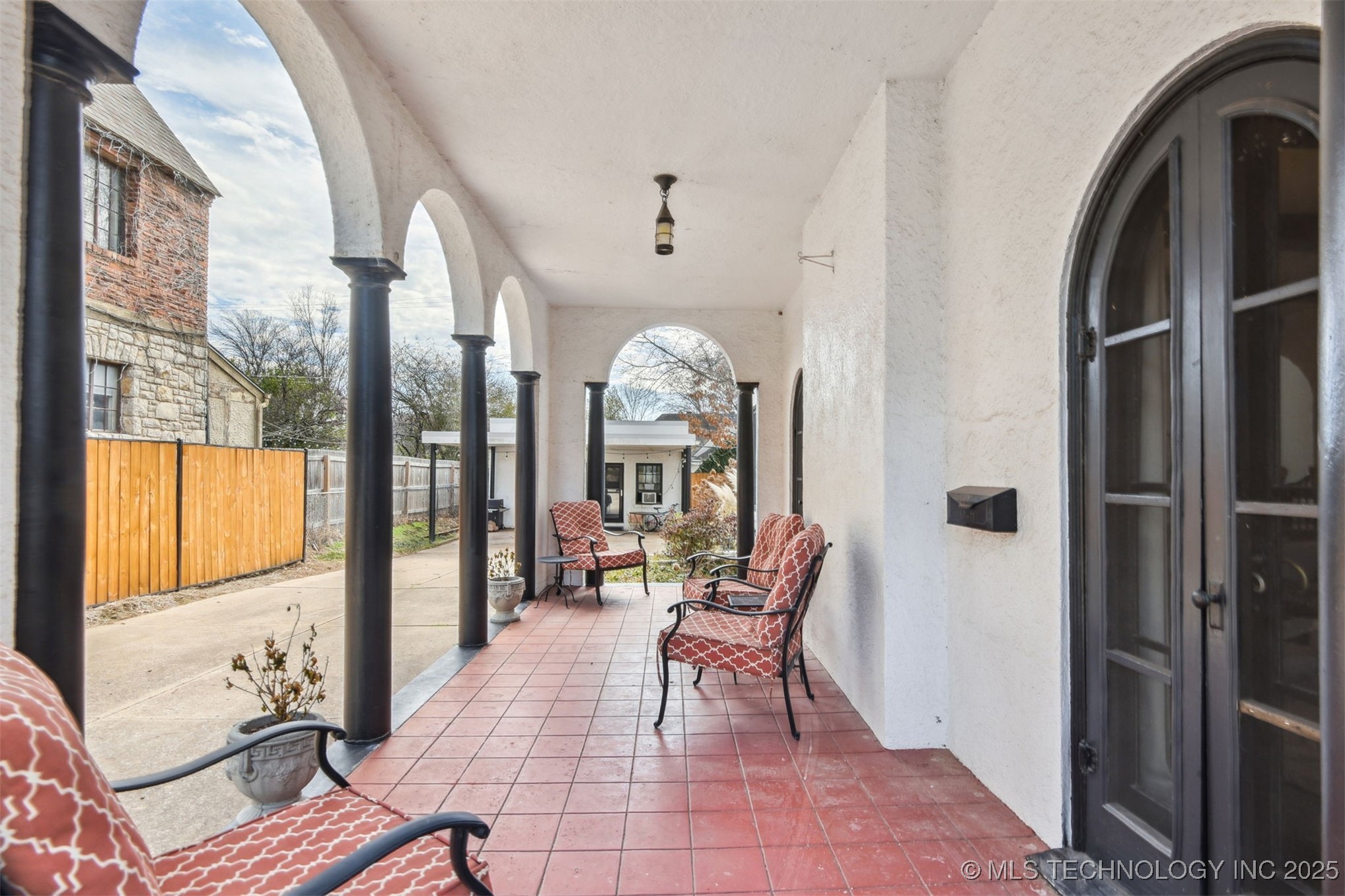 220 Hazel Boulevard