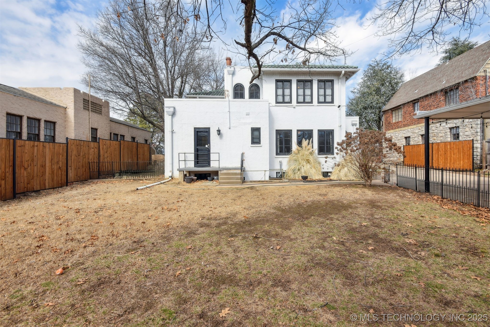 220 Hazel Boulevard