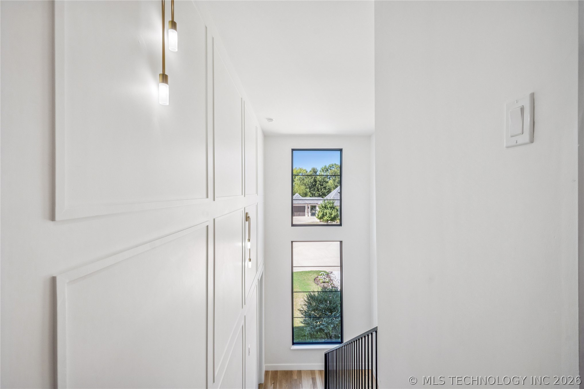 7785 Forest Lane
