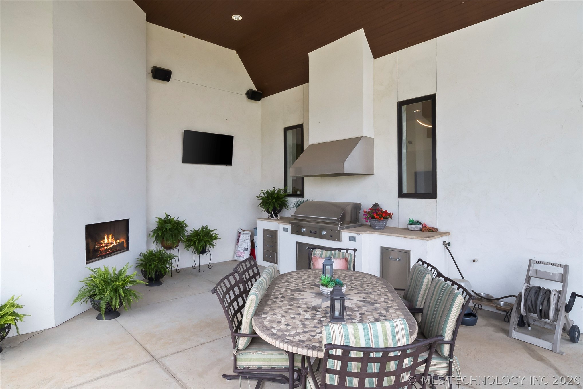 6655 Riva Ridge Road