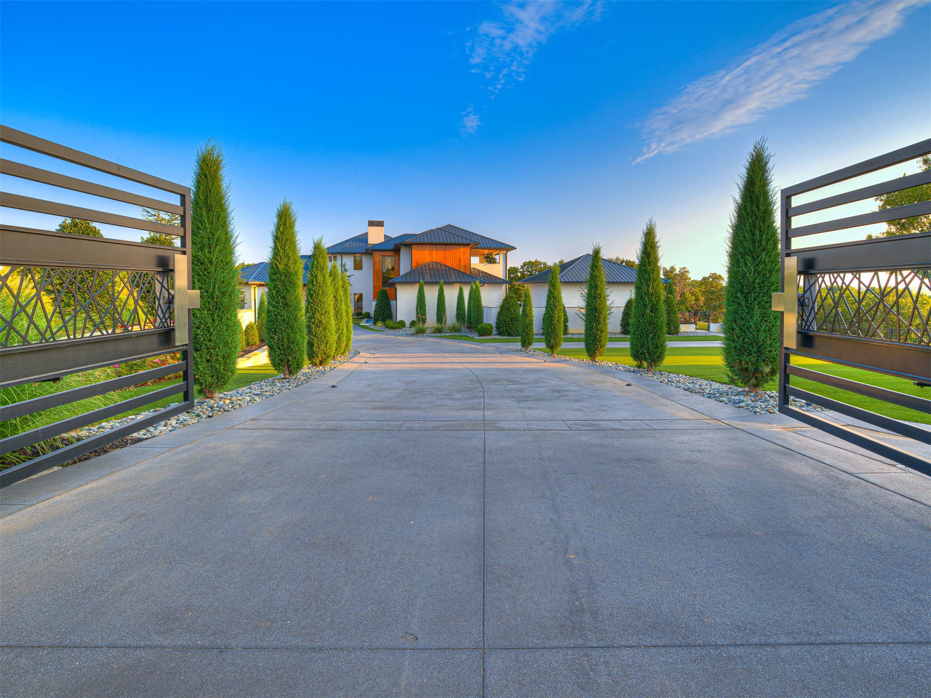 833 Mayfield Road