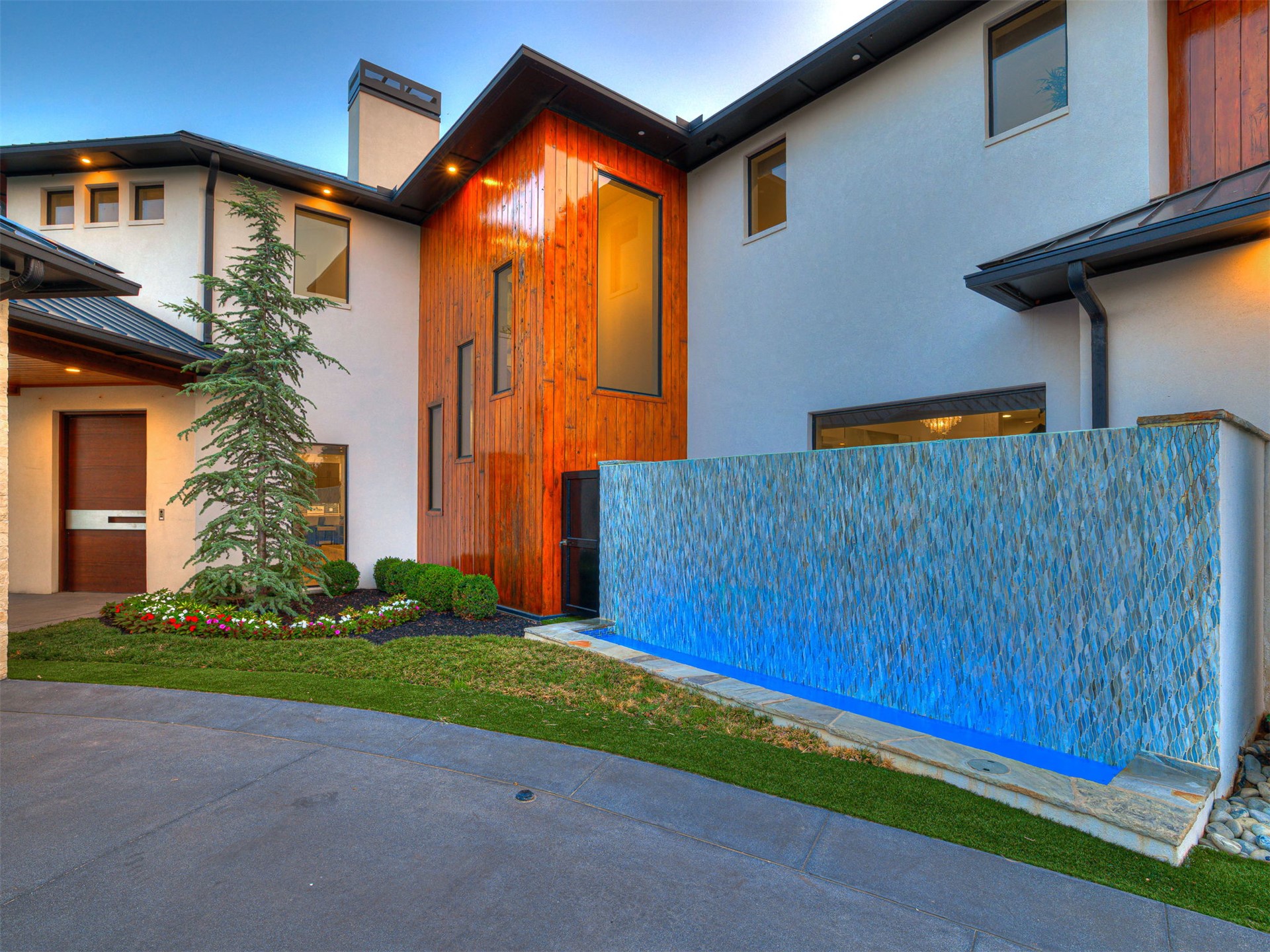 833 Mayfield Road