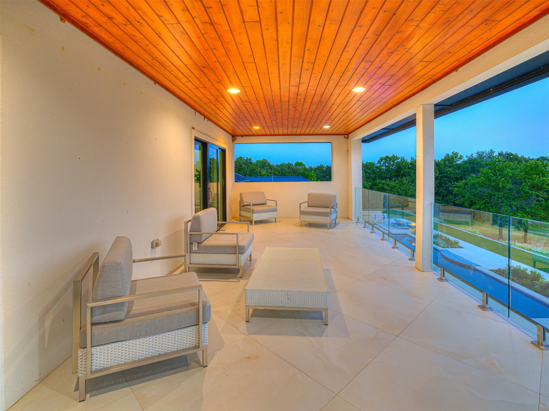 833 Mayfield Road