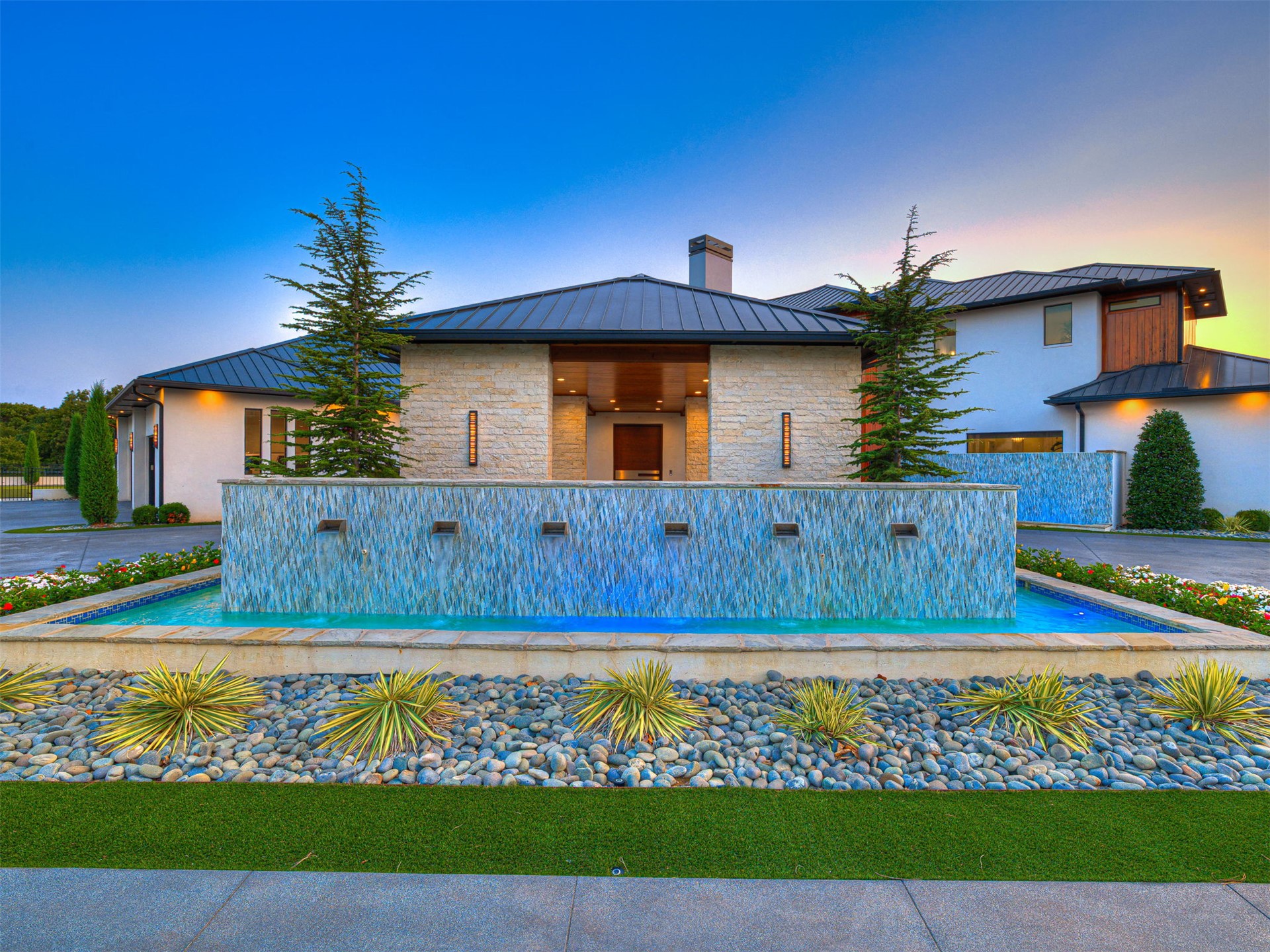 833 Mayfield Road