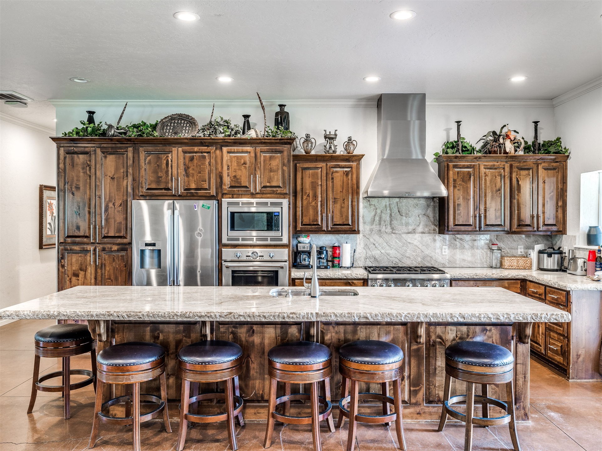 833 Mayfield Road