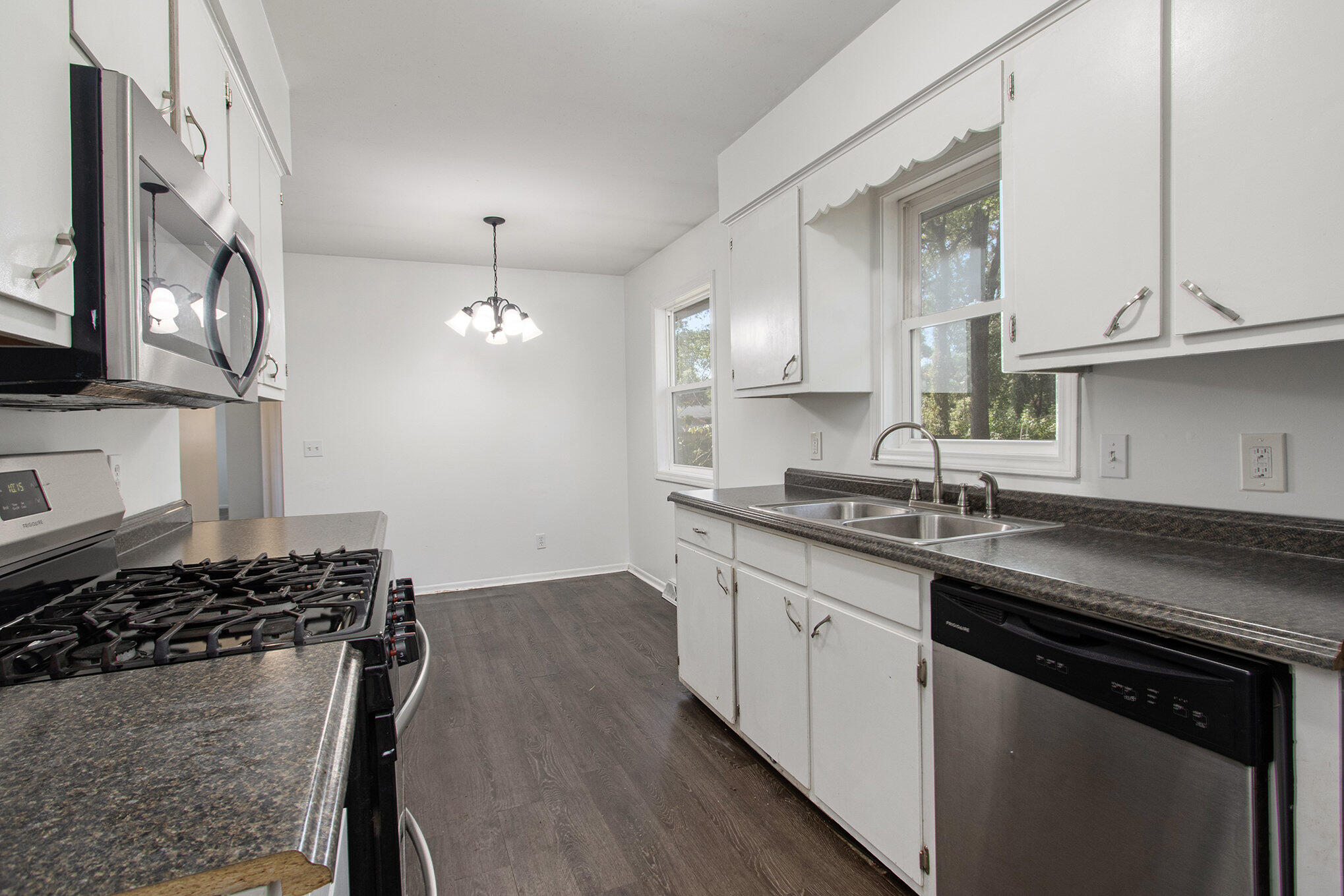 151 S Brooks Road