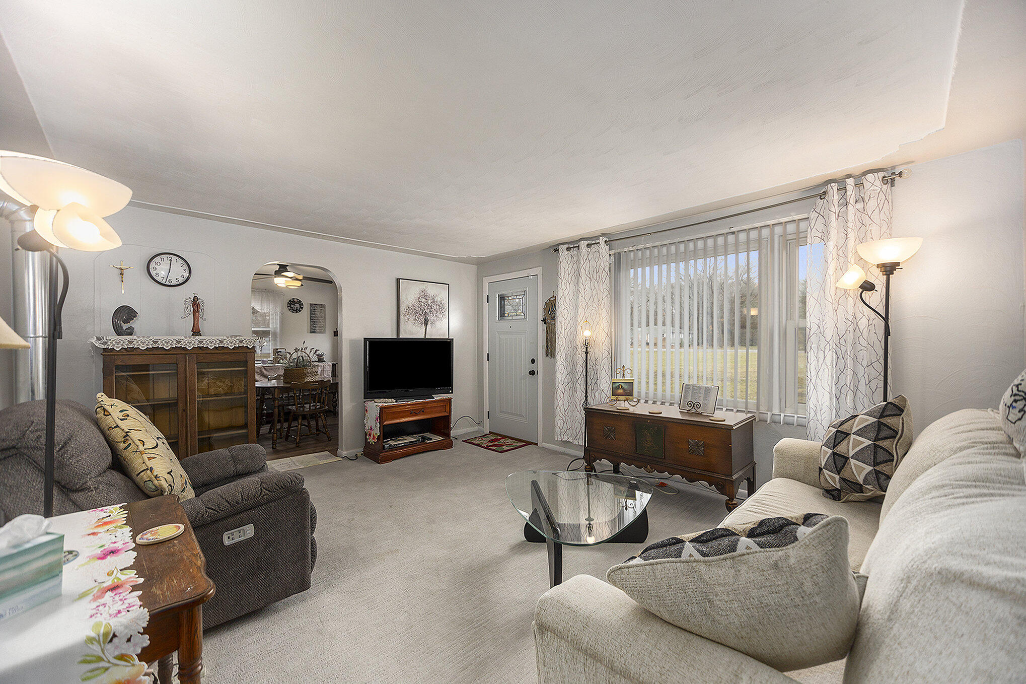 2316 MacArthur Road