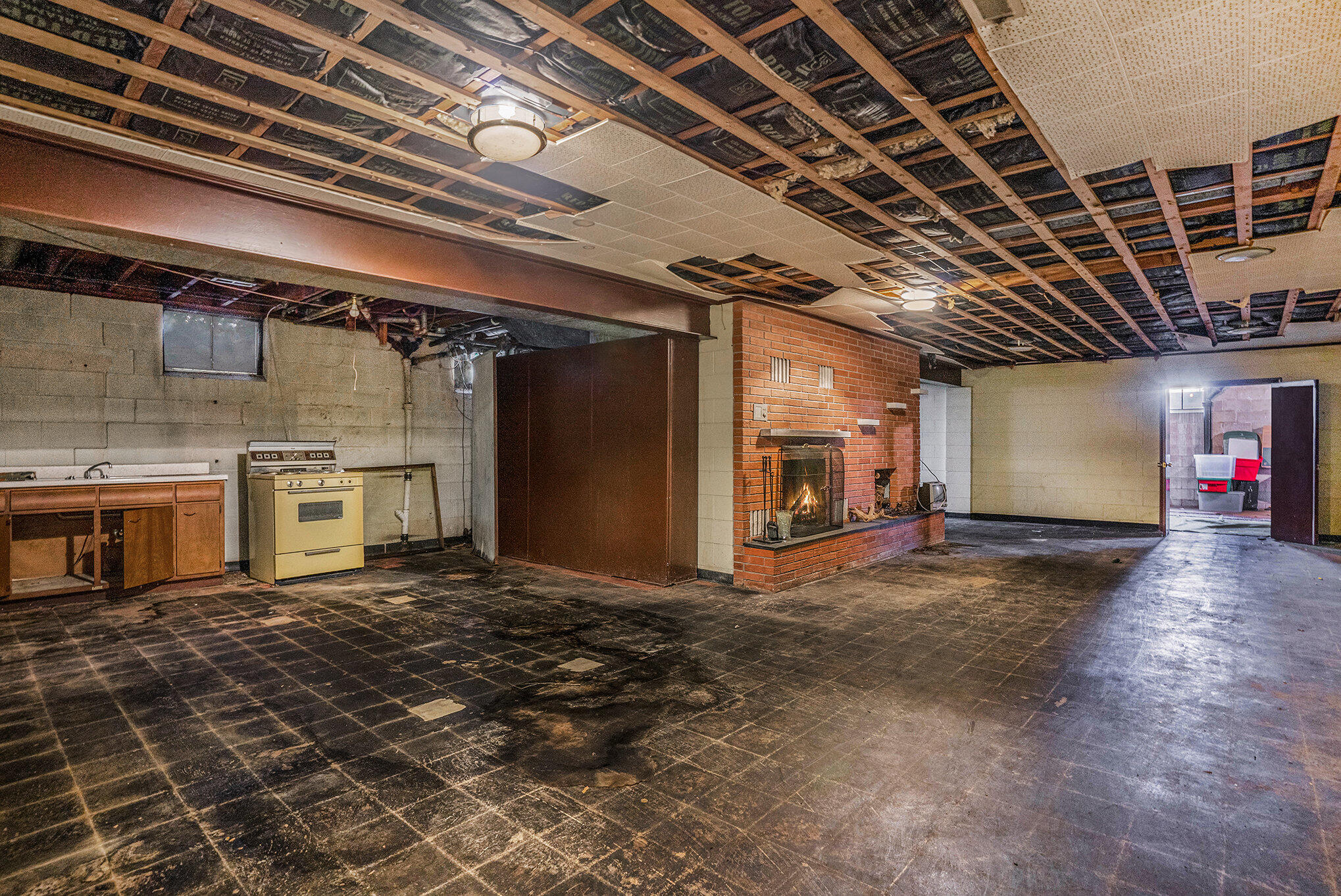 1085 Allen Avenue