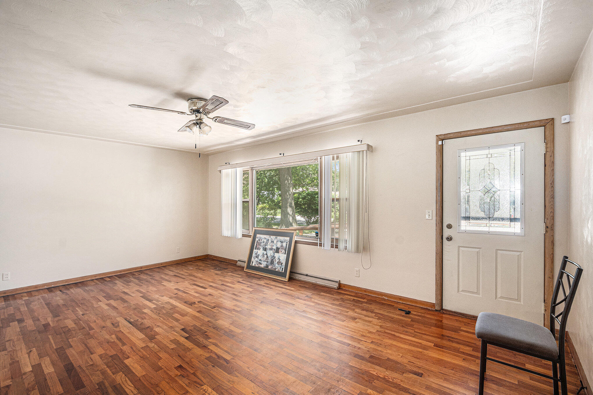 1381 New Street
