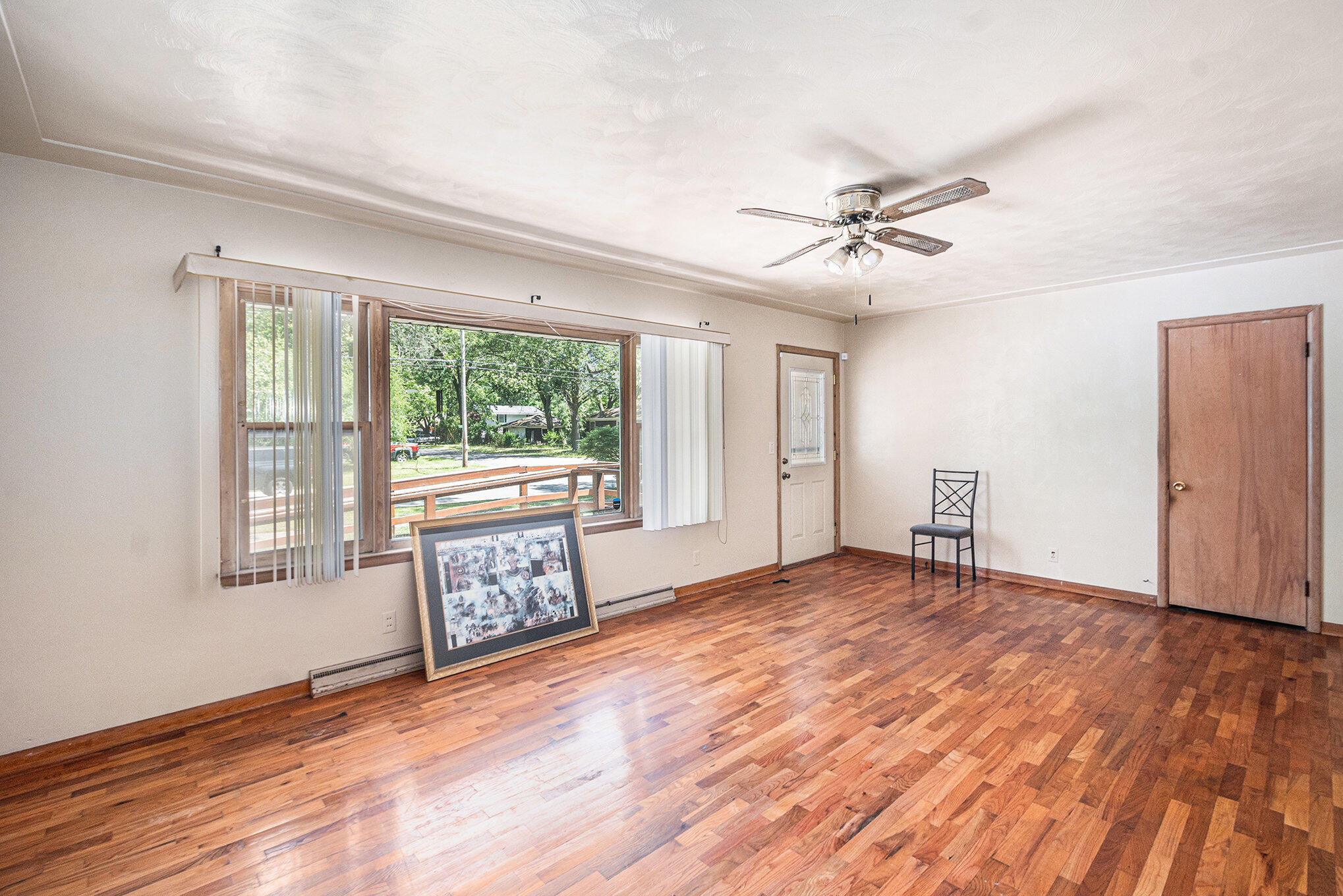 1381 New Street